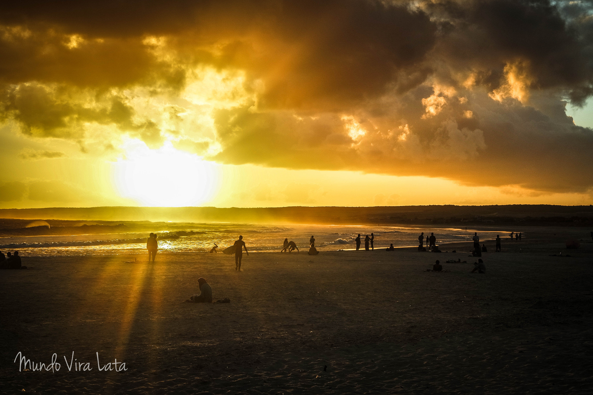 Samsung NX3000 + NX 20-50mm F3.5-5.6 sample photo. Sunset on cabo polônio photography