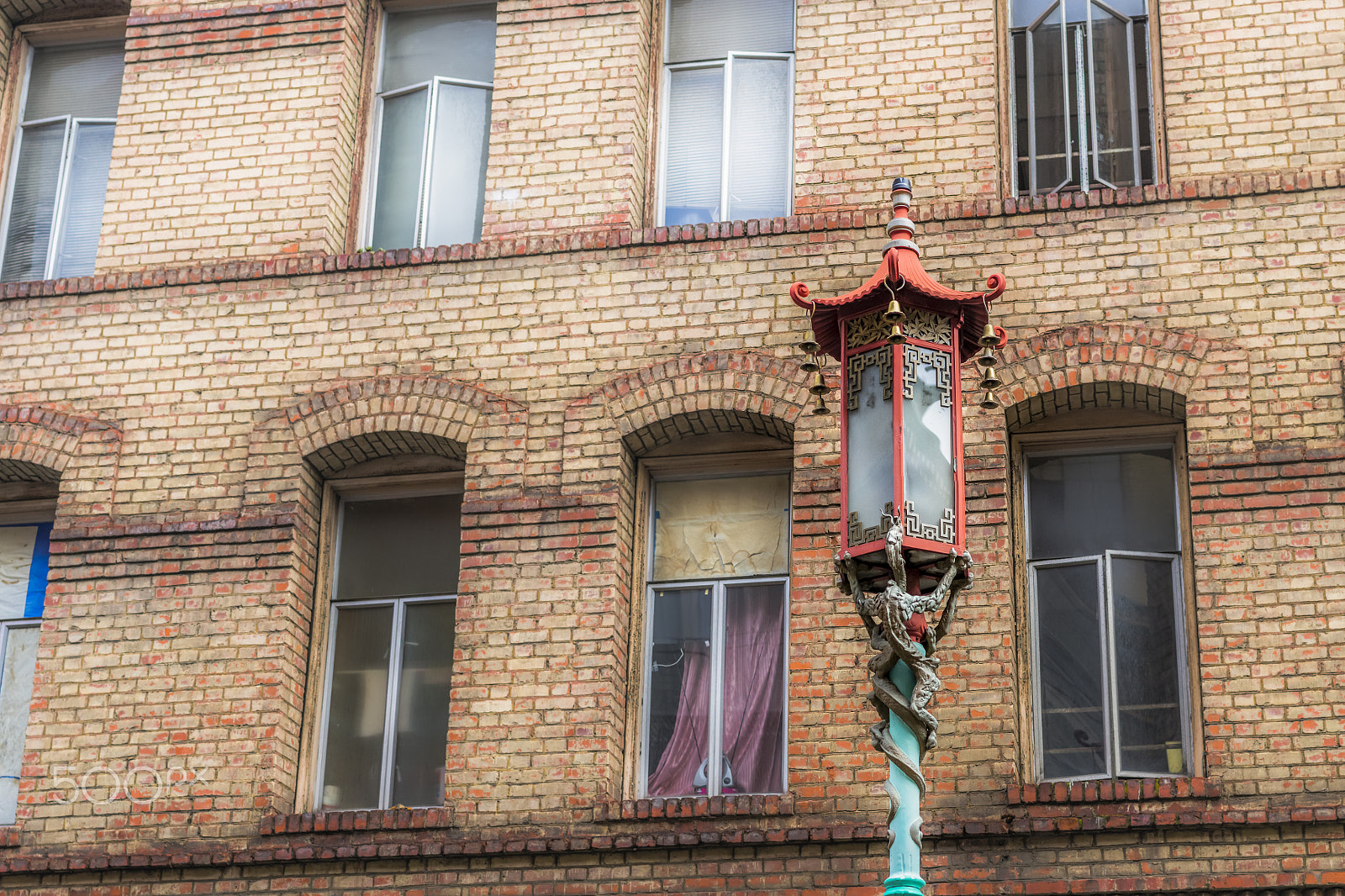 Sony a99 II + Sony 85mm F2.8 SAM sample photo. Lamp in chinatown photography