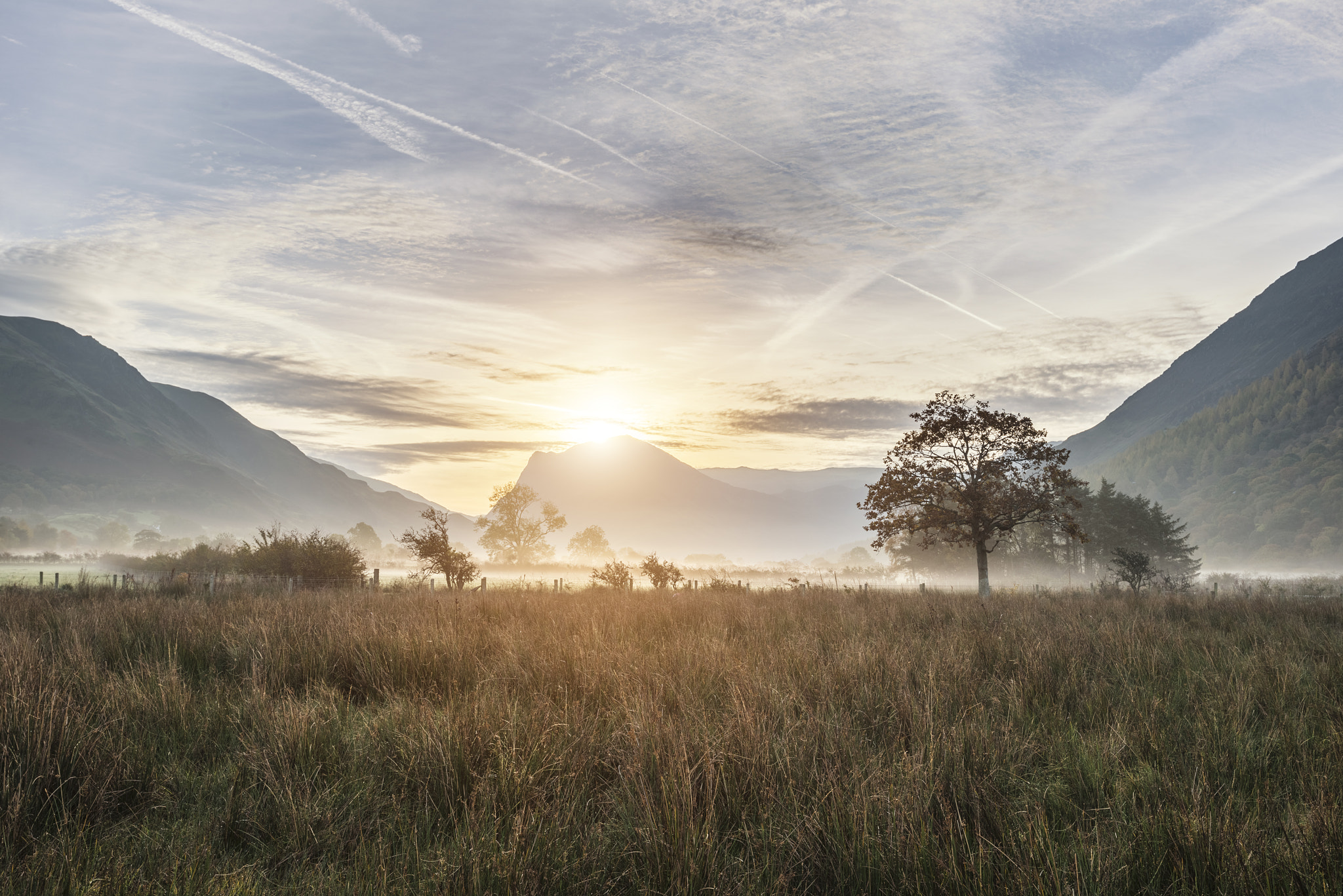 Nikon AF-S Nikkor 18-35mm F3.5-4.5G ED sample photo. Beautiful foggy misty autumn sunrise over countryside surroundin photography