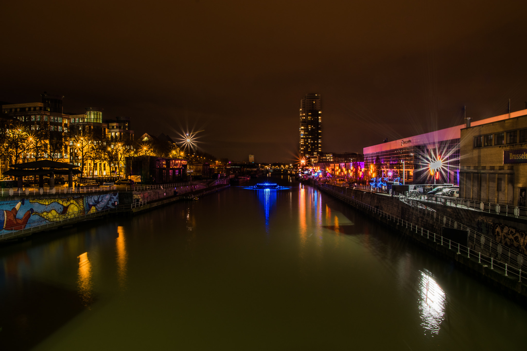 Sigma 17-50mm F2.8 EX DC OS HSM sample photo. The smooth brussels canal photography