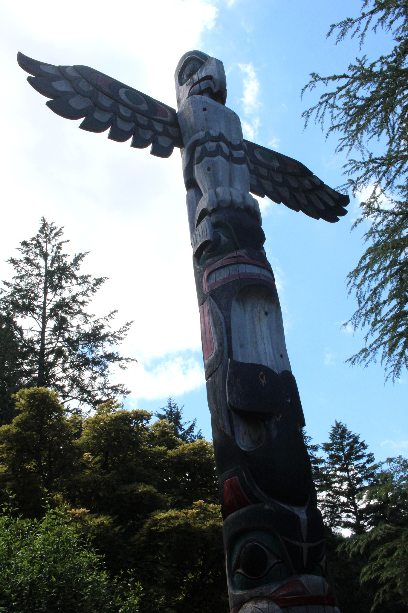 Canon EF-S 24mm F2.8 STM sample photo. Butchart gardens photography