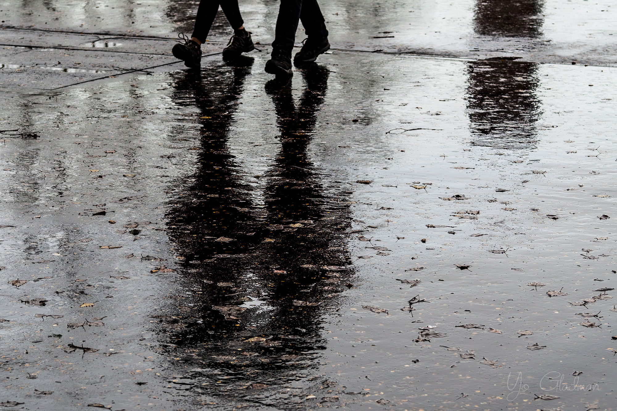 Olympus OM-D E-M10 II + Sigma 60mm F2.8 DN Art sample photo. Reflections photography