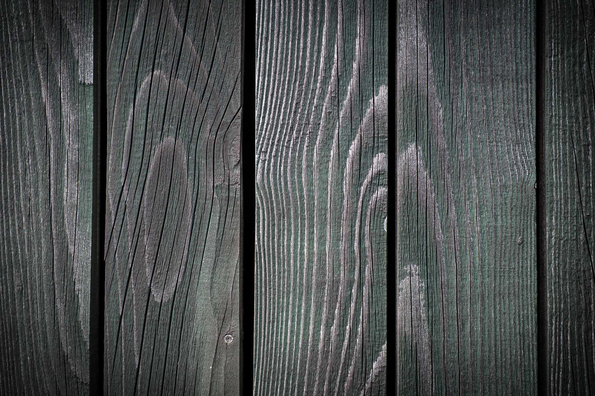 Nikon D4S + Sigma 70mm F2.8 EX DG Macro sample photo. Green wooden background texture photography