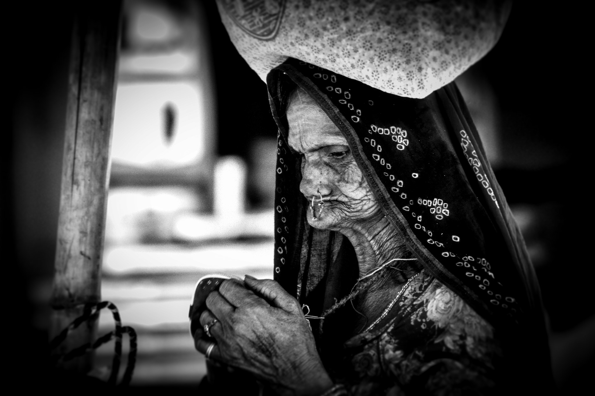 Canon EF 100-400mm F4.5-5.6L IS USM sample photo. A walk in udaipur photography