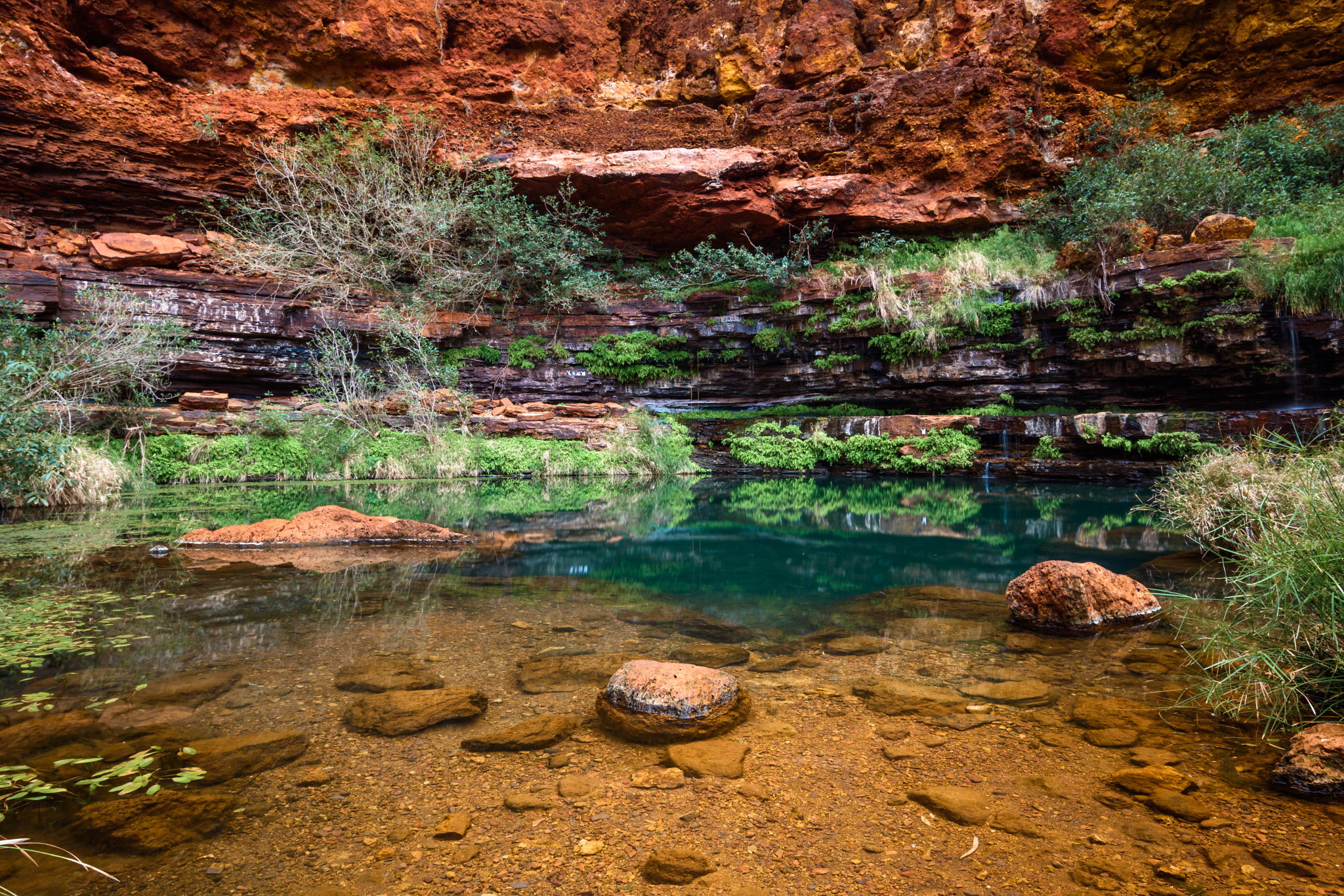 Nikon D5500 sample photo. Circular pool photography
