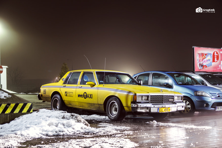 Canon EF-S 17-55mm F2.8 IS USM sample photo. Nyc taxi photography