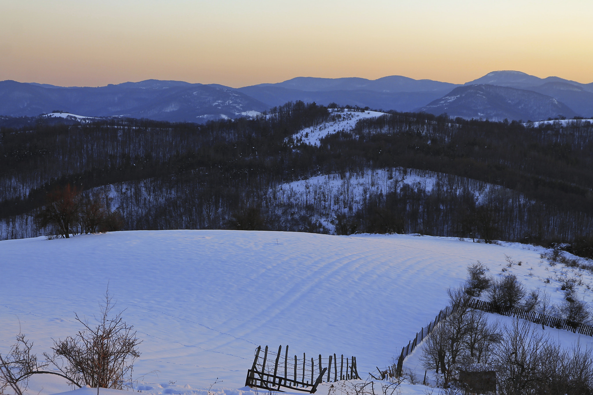 Canon EOS 1100D (EOS Rebel T3 / EOS Kiss X50) sample photo. Winter story photography