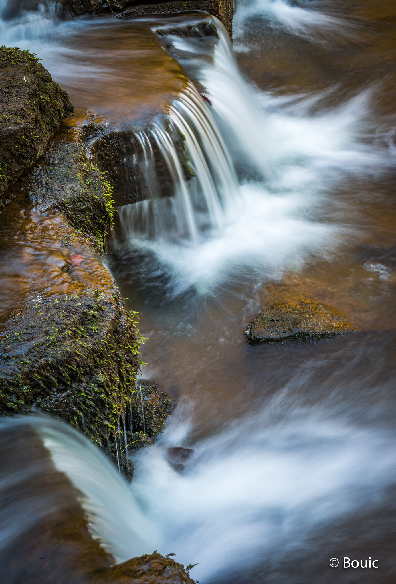Leica S (TYP 006) sample photo. Lower part of scaleber force photography