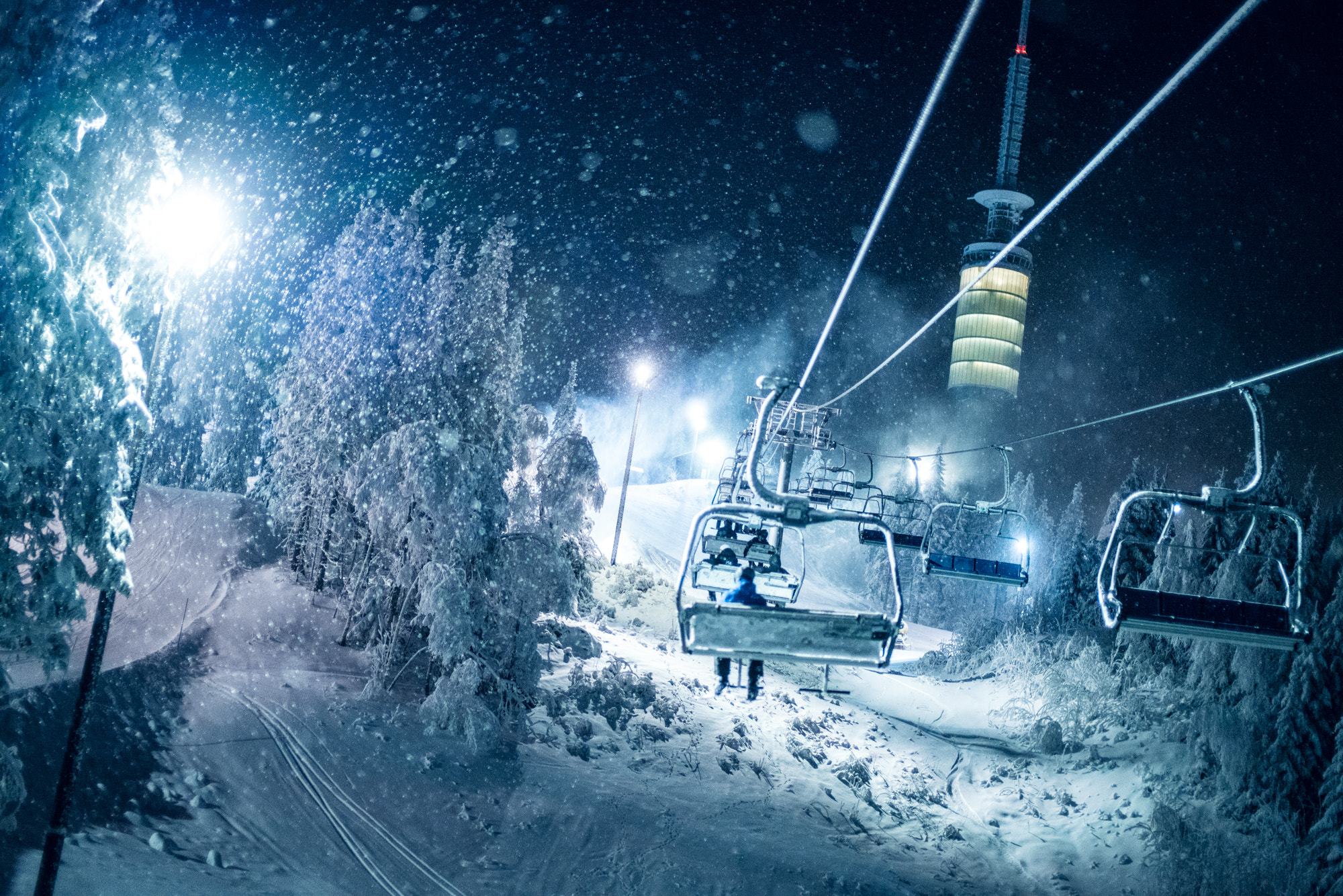 Sony a99 II + Sigma 50mm F1.4 EX DG HSM sample photo. Snowy chairlift at night photography