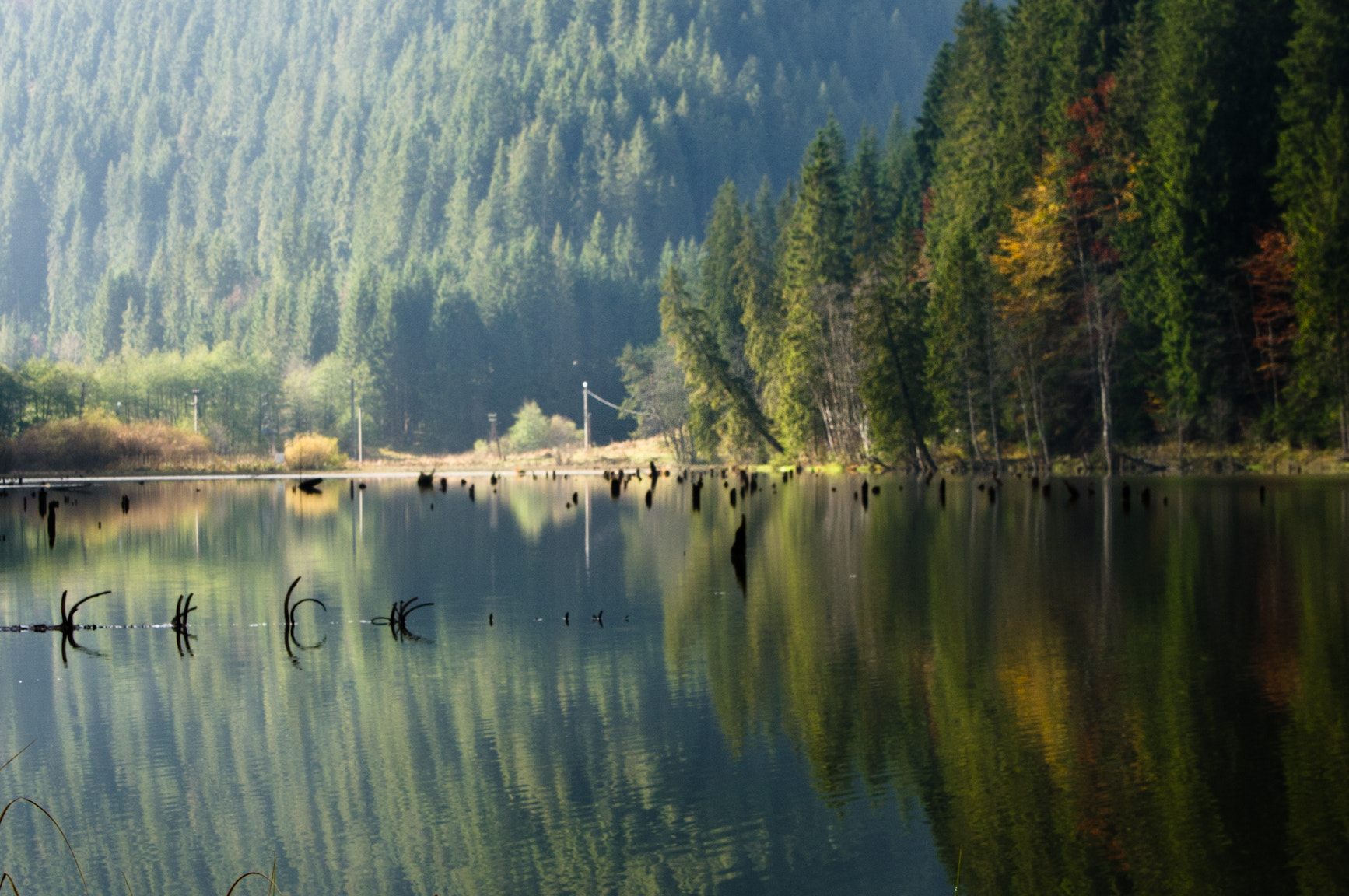 Pentax smc DA 16-45mm F4 ED AL sample photo. The mirror of nature photography