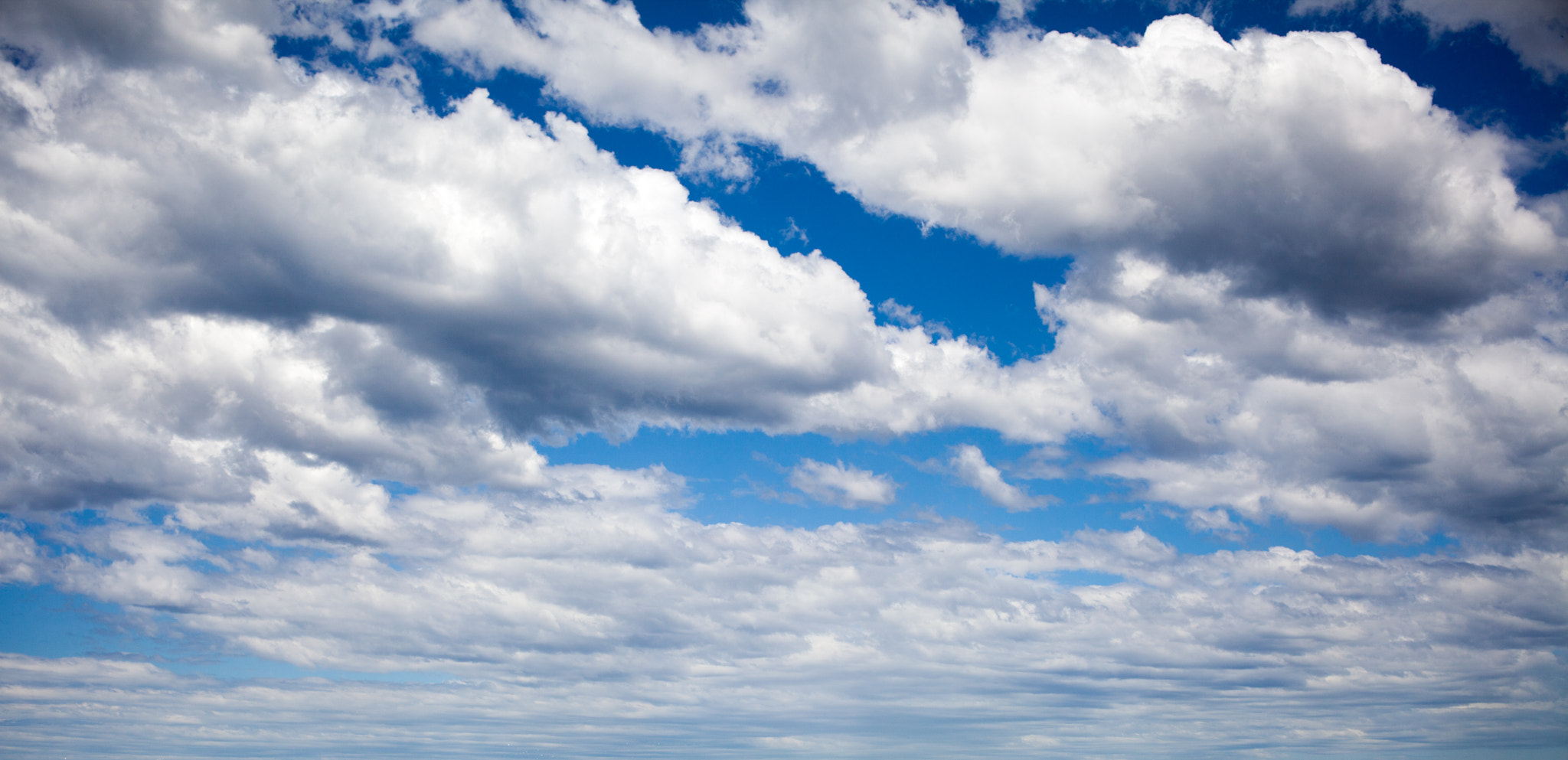 Canon EF 40mm F2.8 STM sample photo. Summer clouds photography