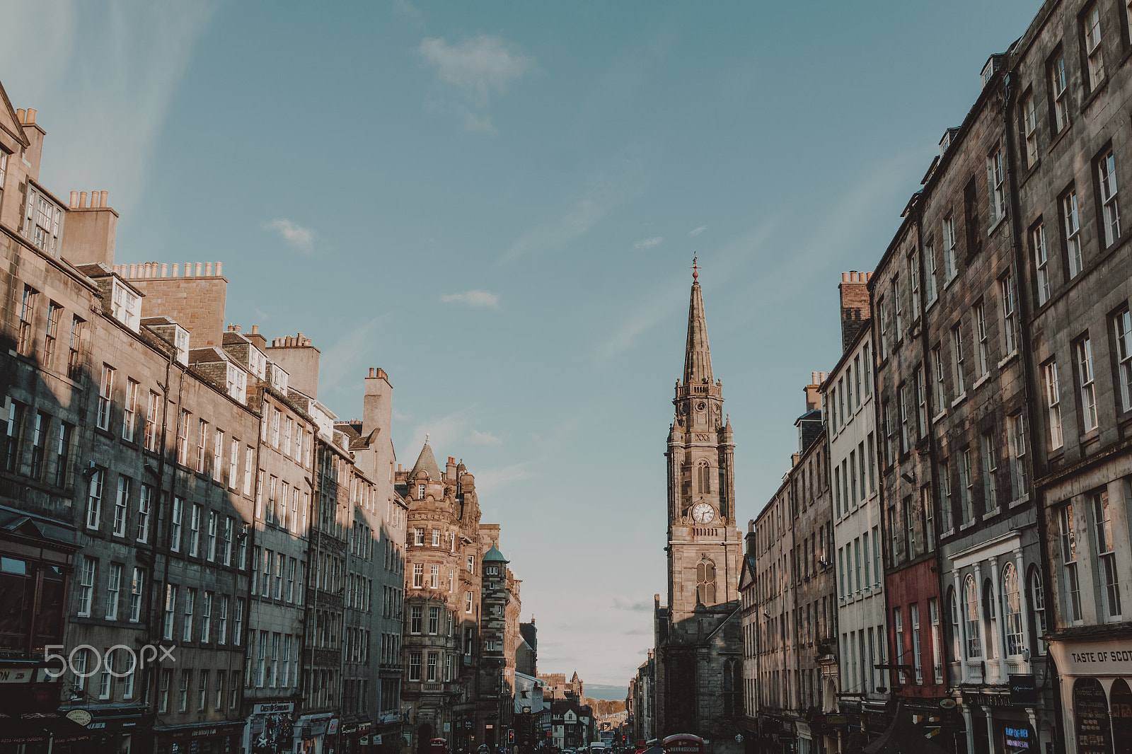Canon EOS 650D (EOS Rebel T4i / EOS Kiss X6i) sample photo. Downtown | edinburgh photography