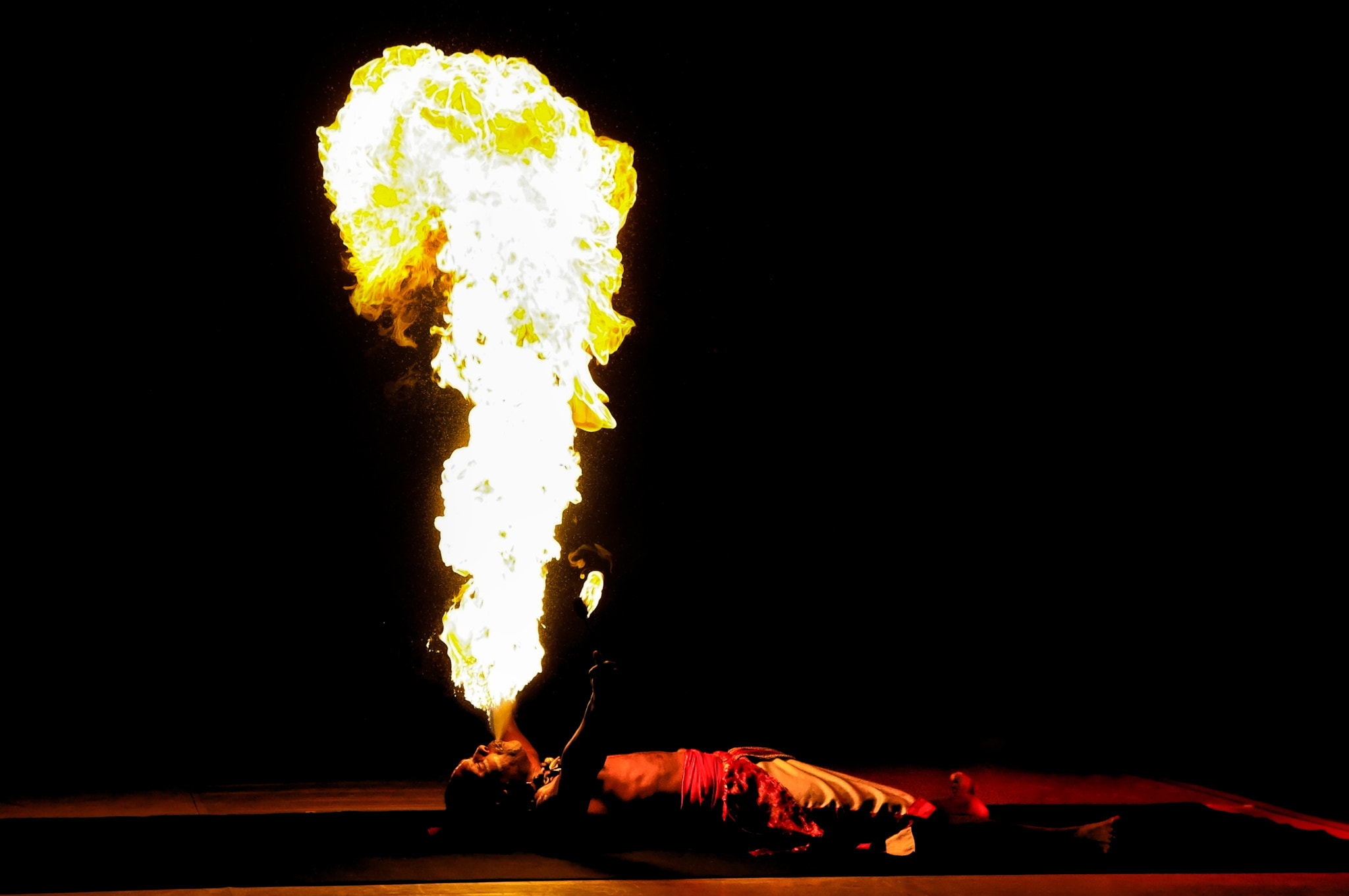 Pentax K20D sample photo. Le cracheur de feu... photography