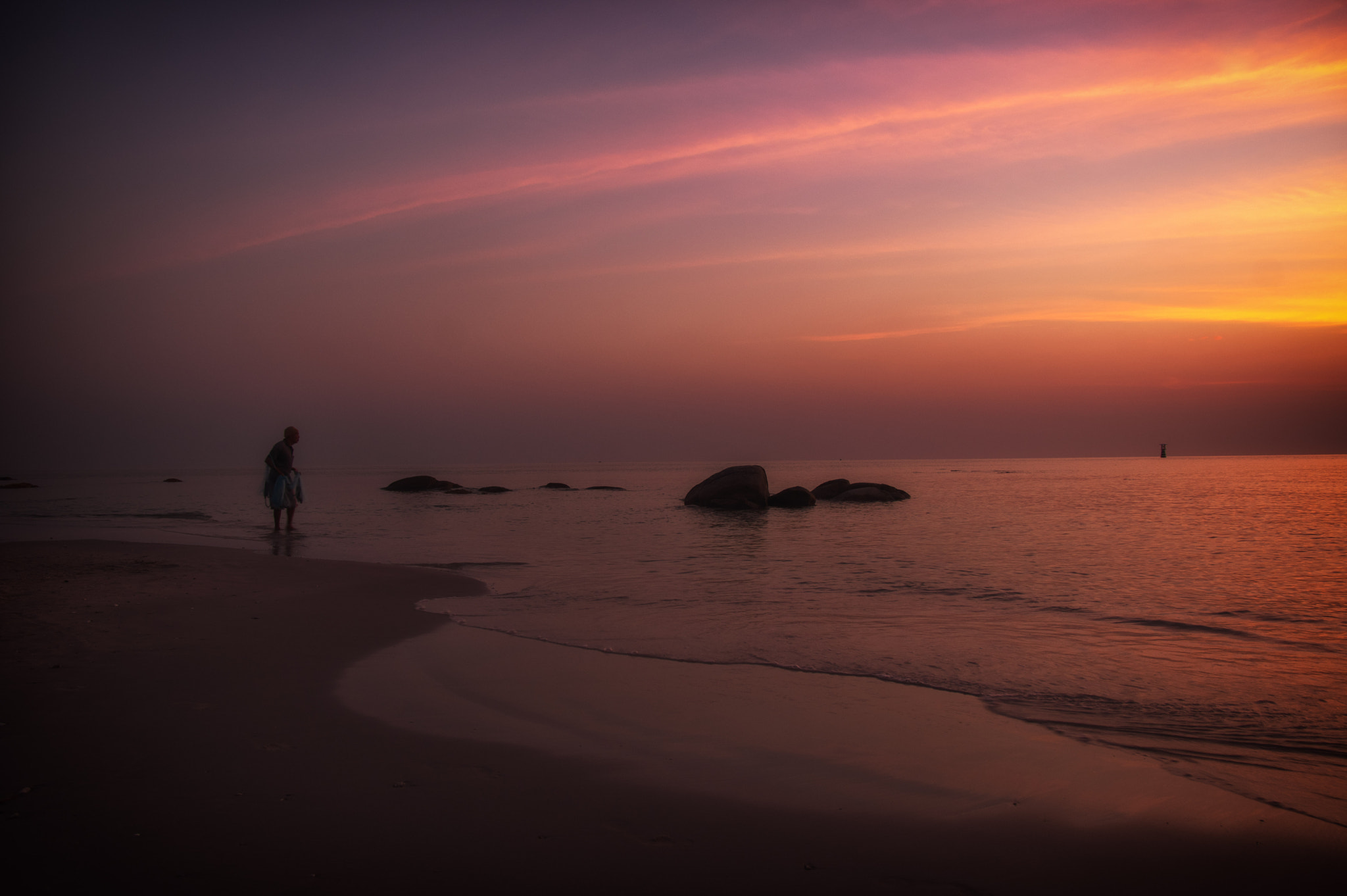 Pentax smc DA* 16-50mm F2.8 ED AL (IF) SDM sample photo. Fisherman's sunrise photography