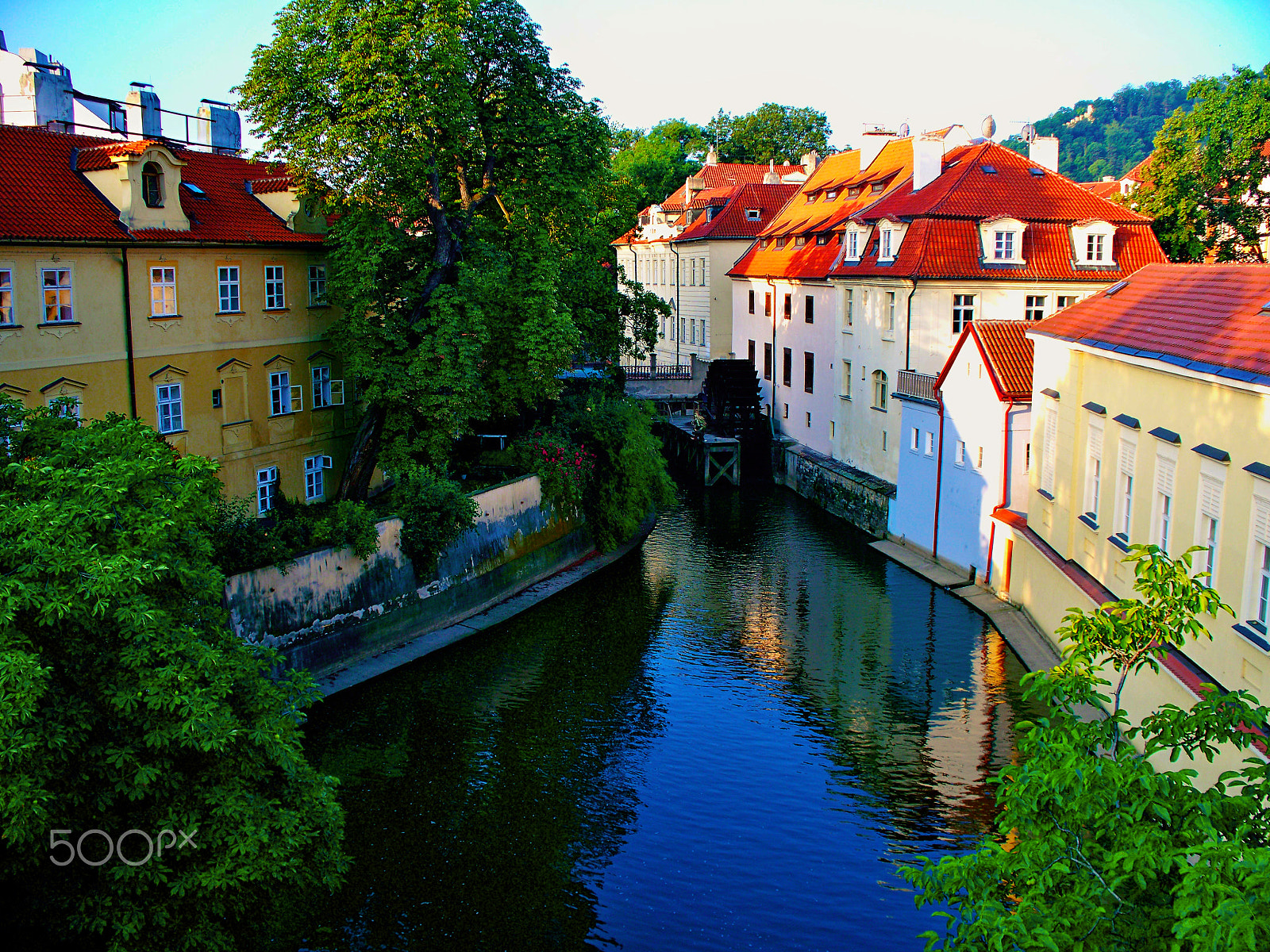 Kodak EASYSHARE Z1485 IS DIGITAL CAMERA sample photo. Prague 2 photography