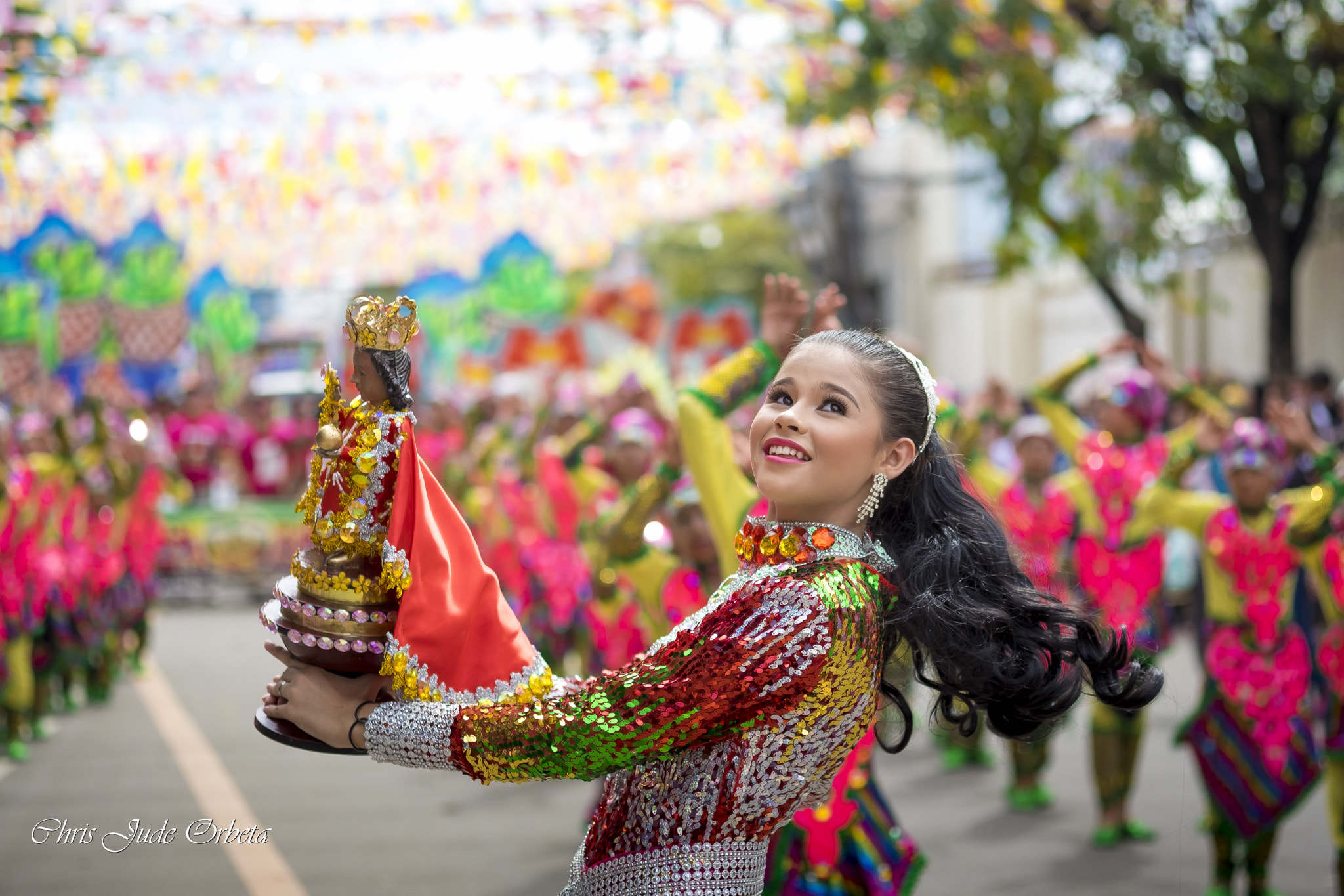 Fujifilm X-T10 + Fujifilm XF 60mm F2.4 R Macro sample photo. Street dancing photography