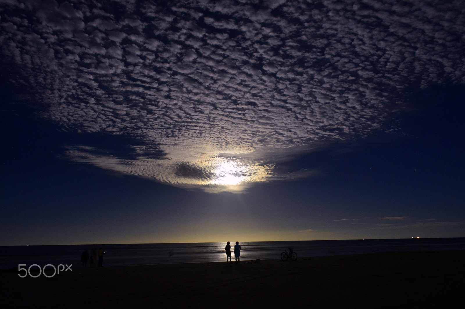 Sigma 10mm F2.8 EX DC HSM Diagonal Fisheye sample photo. Luna nueva photography