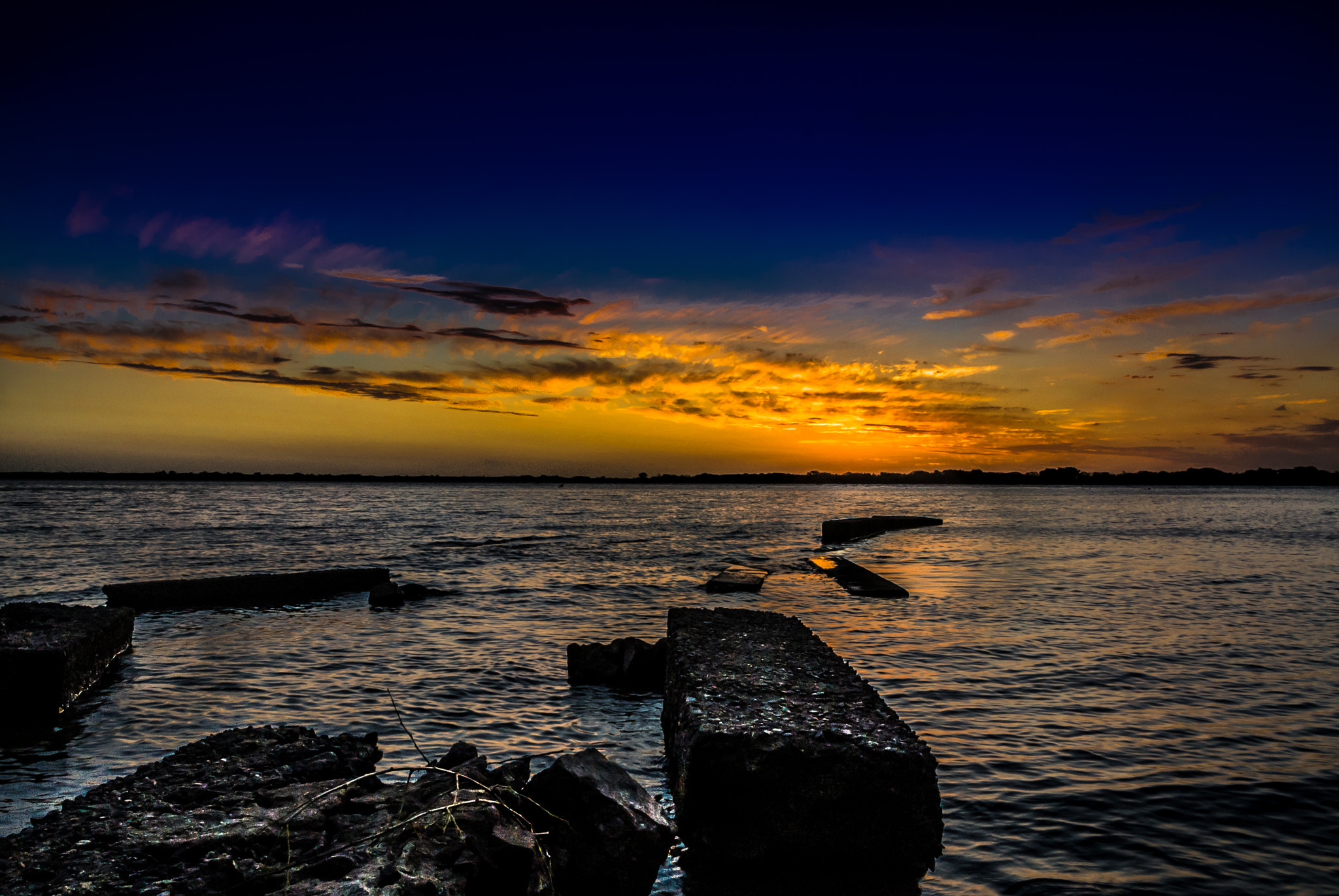 Nikon 1 Nikkor 10mm F2.8 sample photo. Sunset photography