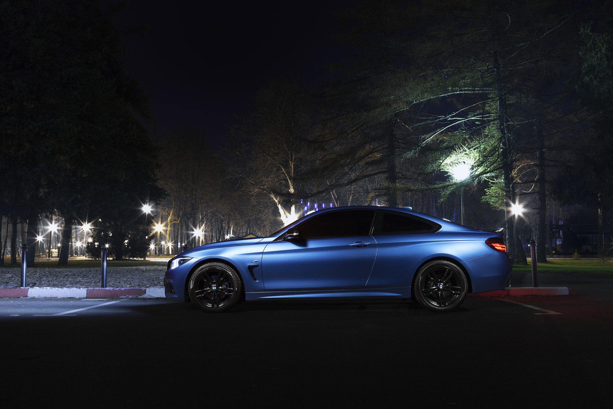 Canon EF 35mm F2 IS USM sample photo. Bmw 420d photography