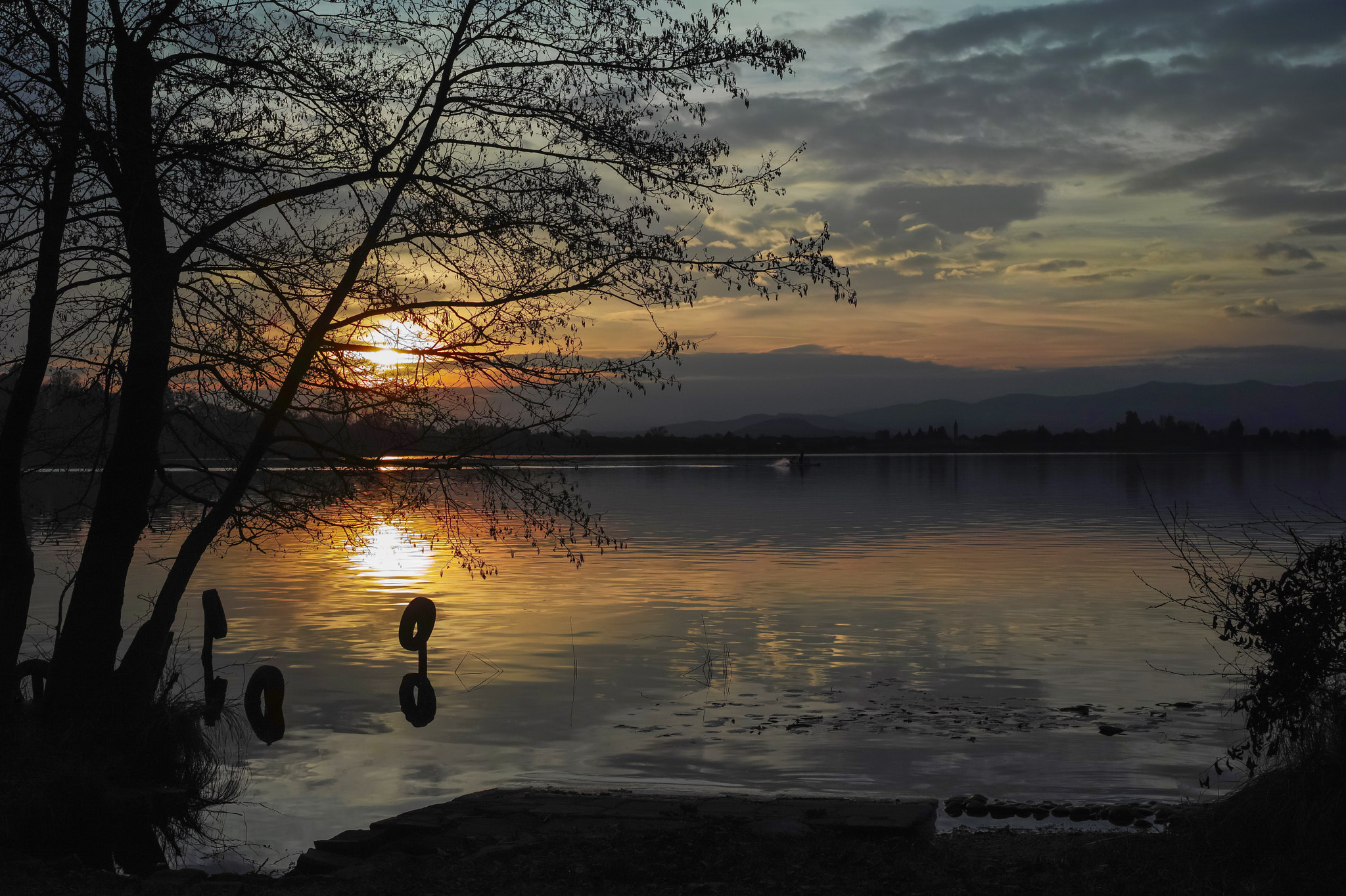 1007 sample photo. Sunset on the lake photography