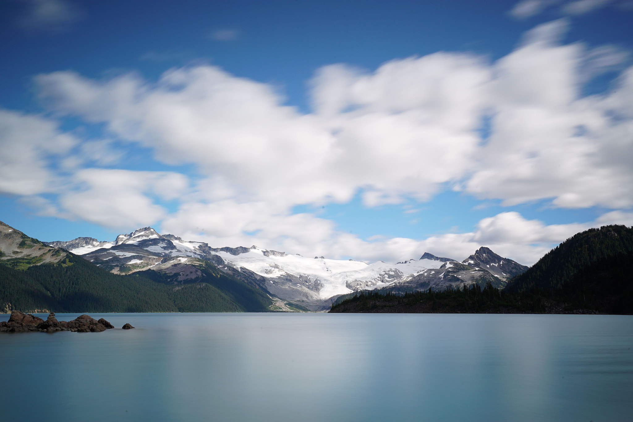 Sony a7S II + Sony Vario-Tessar T* FE 16-35mm F4 ZA OSS sample photo. Garibaldi lake photography