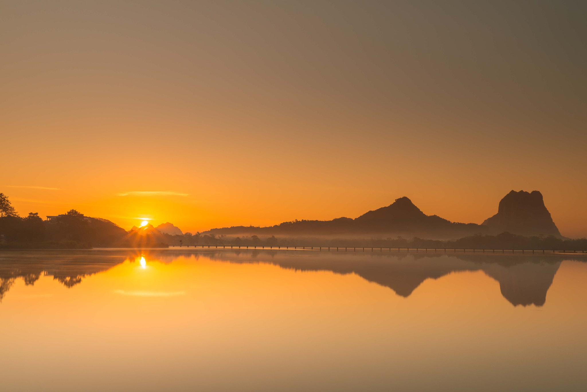 Nikon AF-S Nikkor 18-35mm F3.5-4.5G ED sample photo. Sun rise @ mount zwegabin,hpa an , myanmar photography