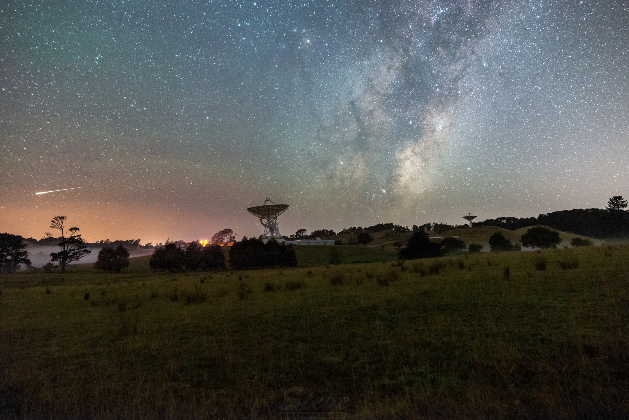 Samyang 12mm F2.8 ED AS NCS Fisheye sample photo. Warkworth milkyway photography