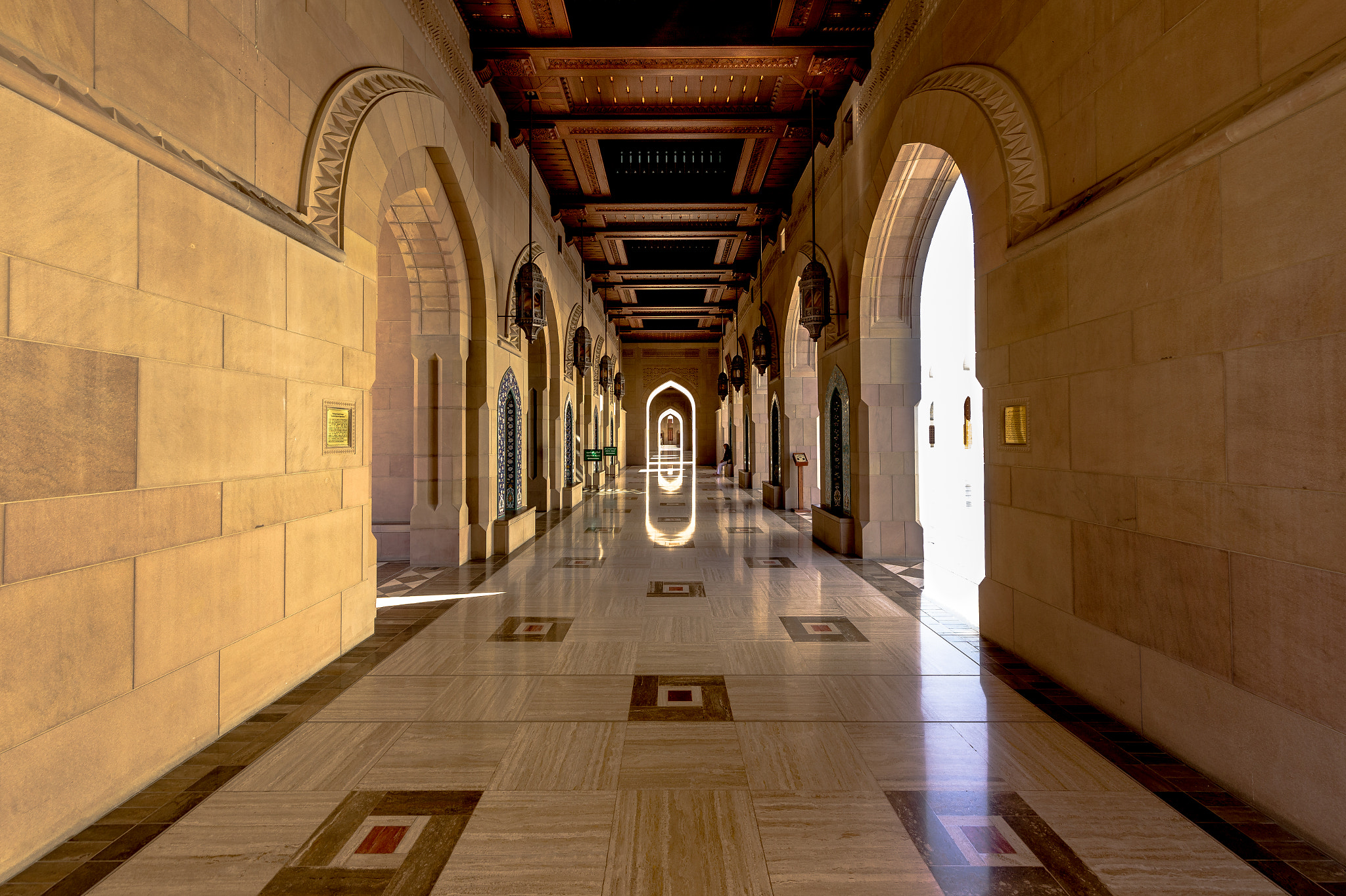 Canon EOS 6D + Canon EF 11-24mm F4L USM sample photo. The sultan qaboos grand mosque no 4. photography