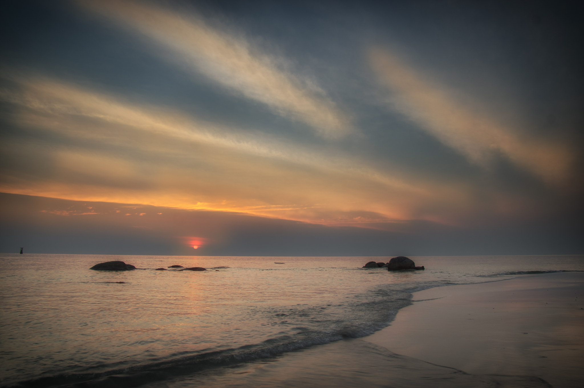 Pentax smc DA* 16-50mm F2.8 ED AL (IF) SDM sample photo. Another sunrise photography