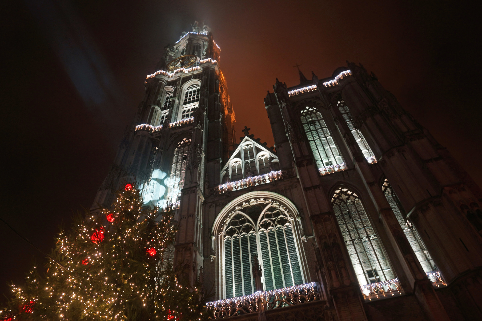 Sony SLT-A77 sample photo. Cathedral of antwerp photography