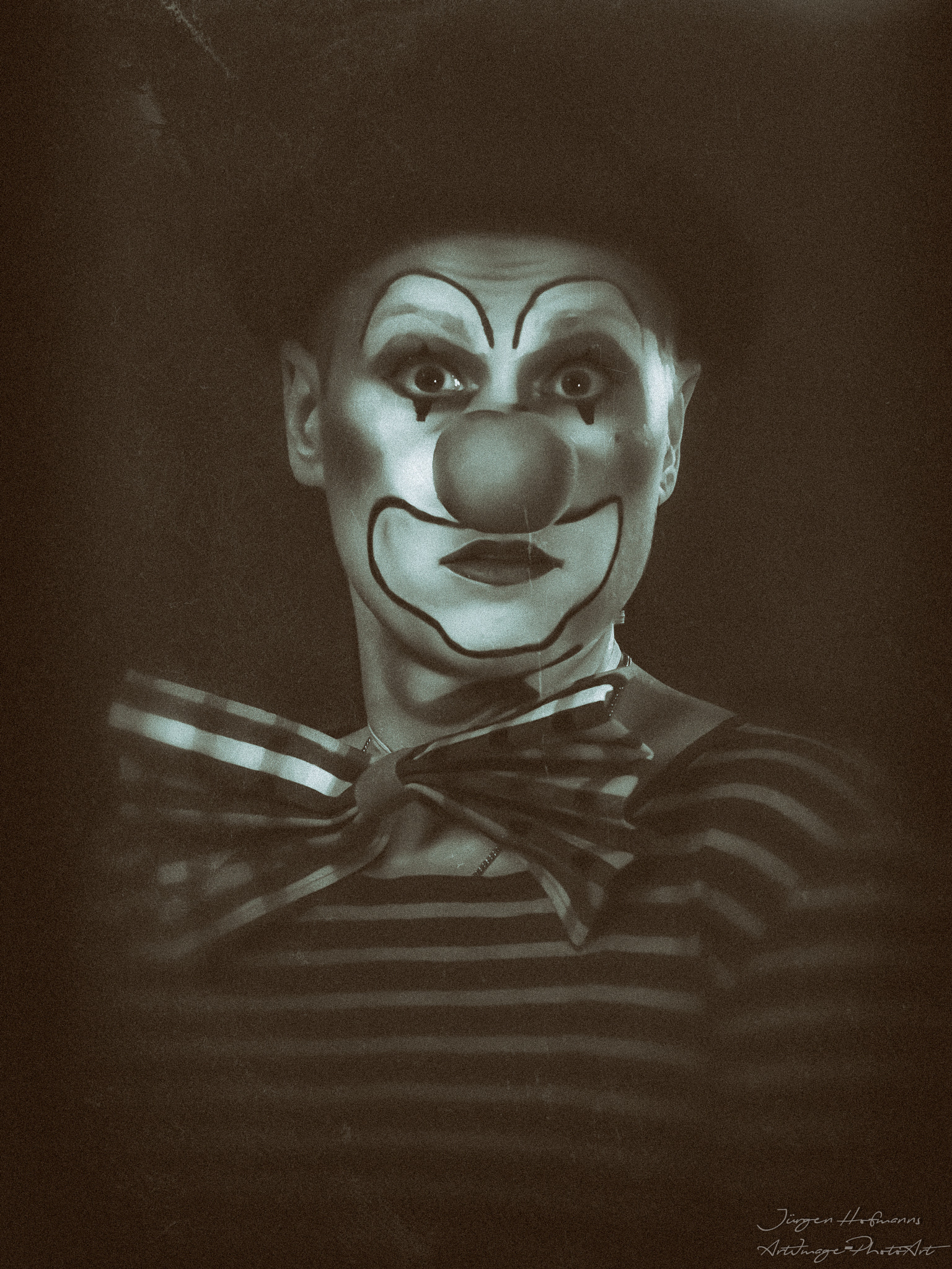 Canon EF 50mm F1.2L USM sample photo. Clown09 photography