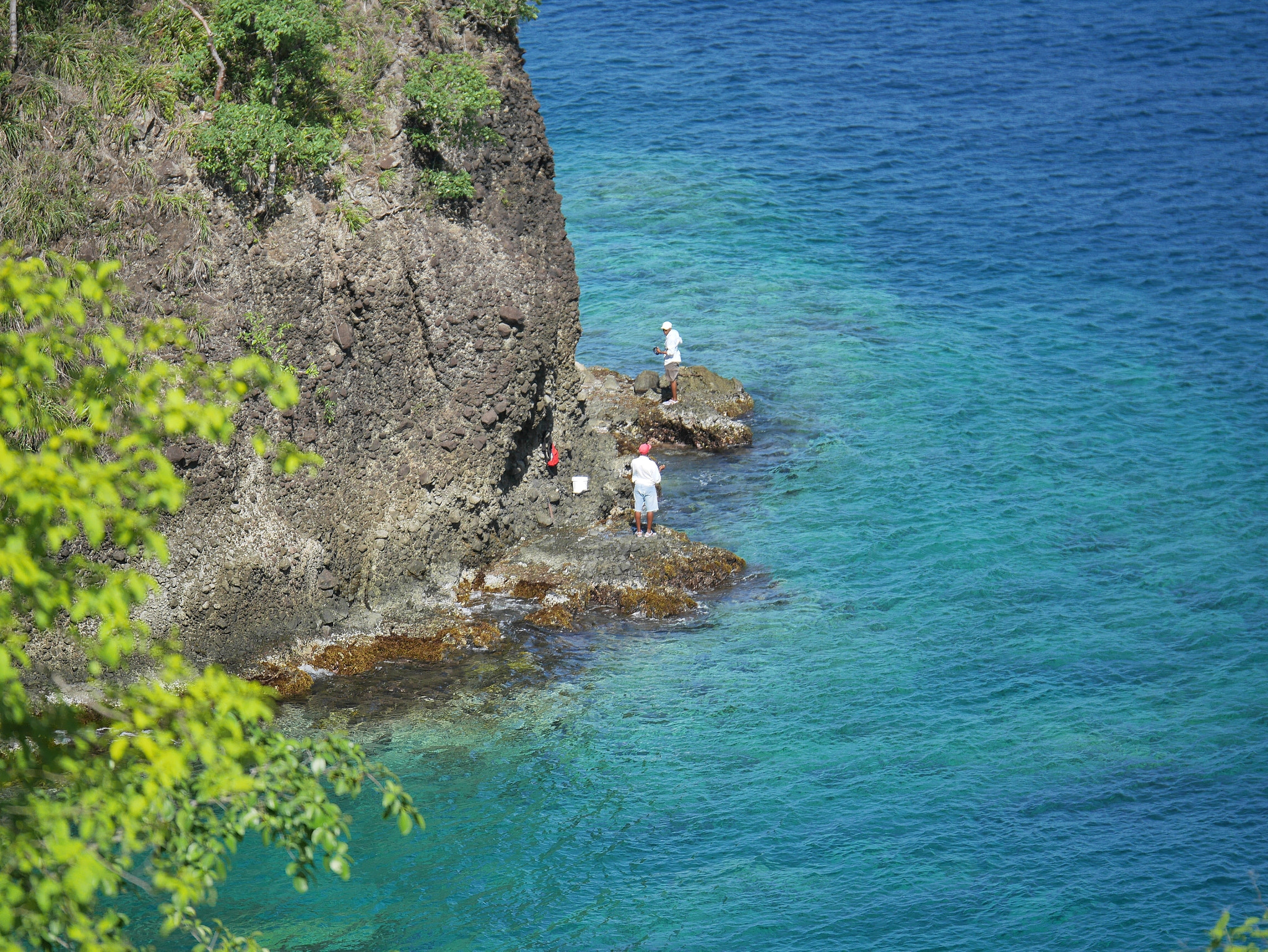 Panasonic Lumix G X Vario 35-100mm F2.8 OIS sample photo. Line fishing photography