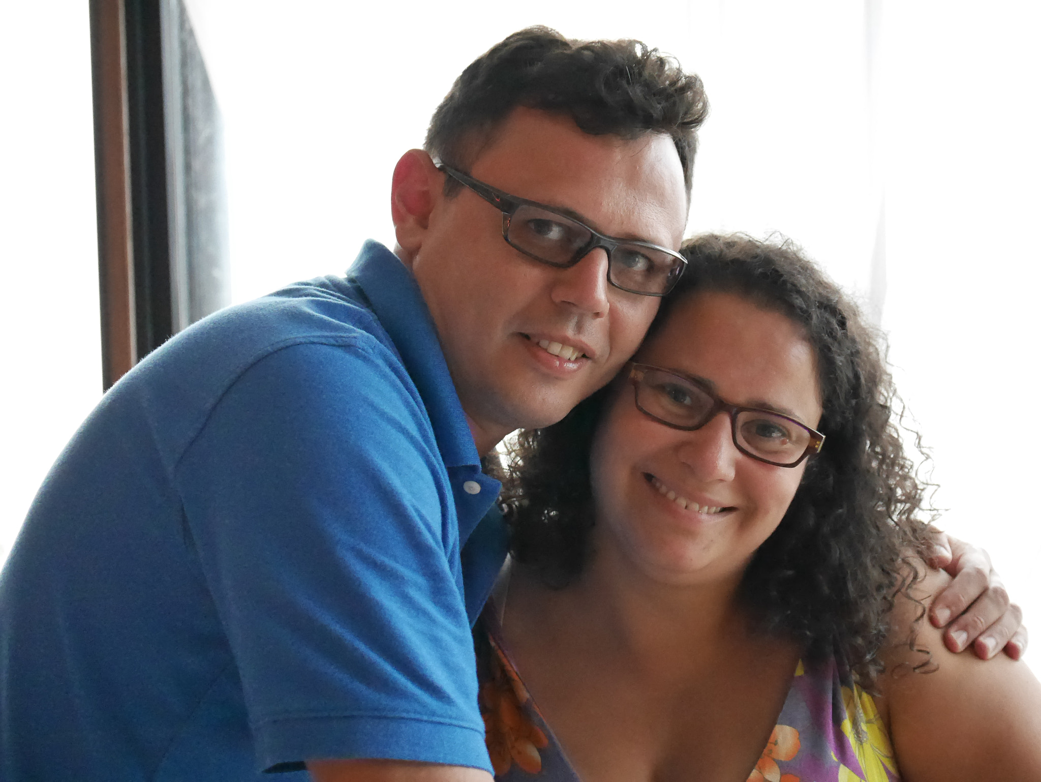 Panasonic Lumix G X Vario 35-100mm F2.8 OIS sample photo. Happy hour at the tikaye bar photography