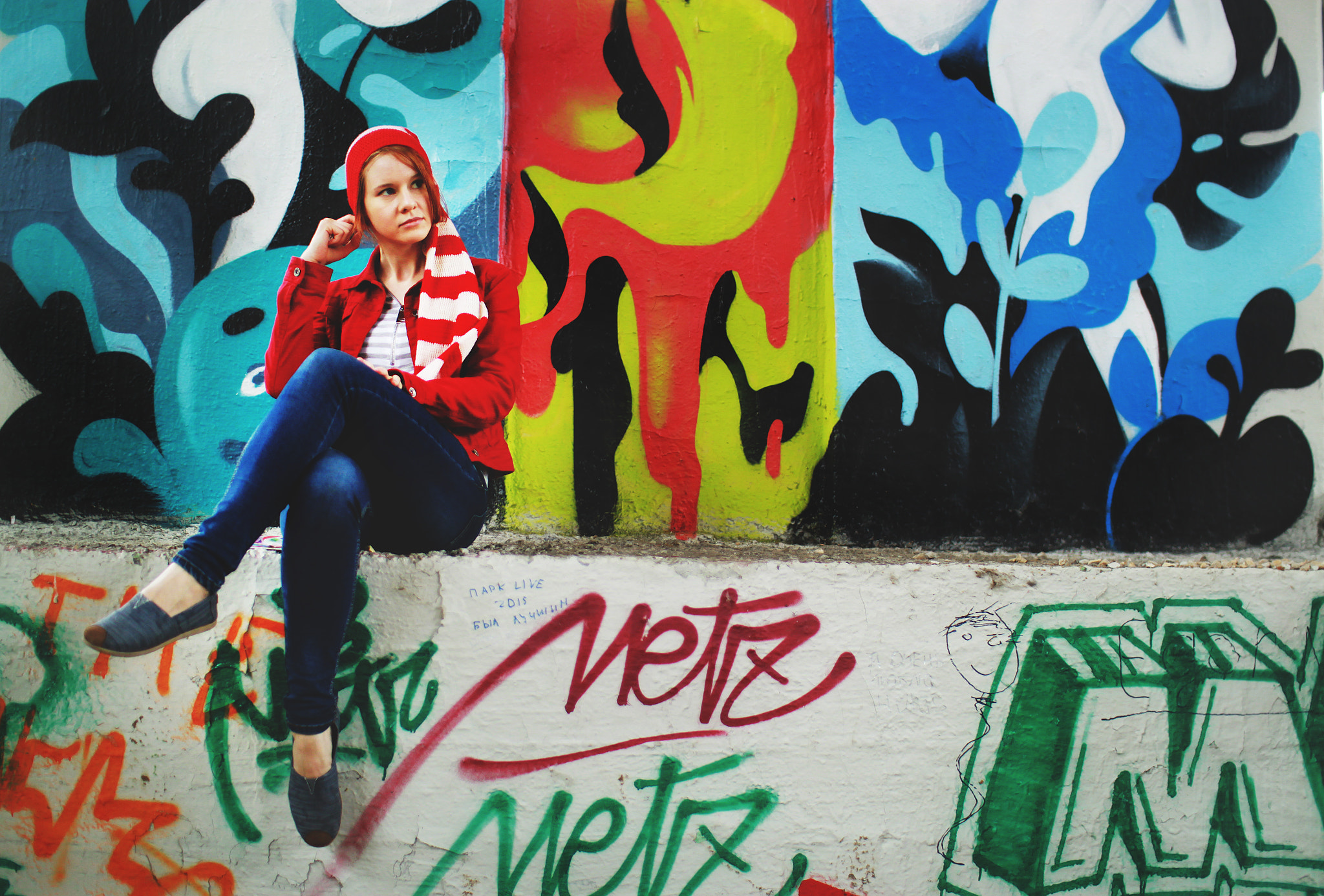 Sigma 30mm F1.4 EX DC HSM sample photo. Red hood photography