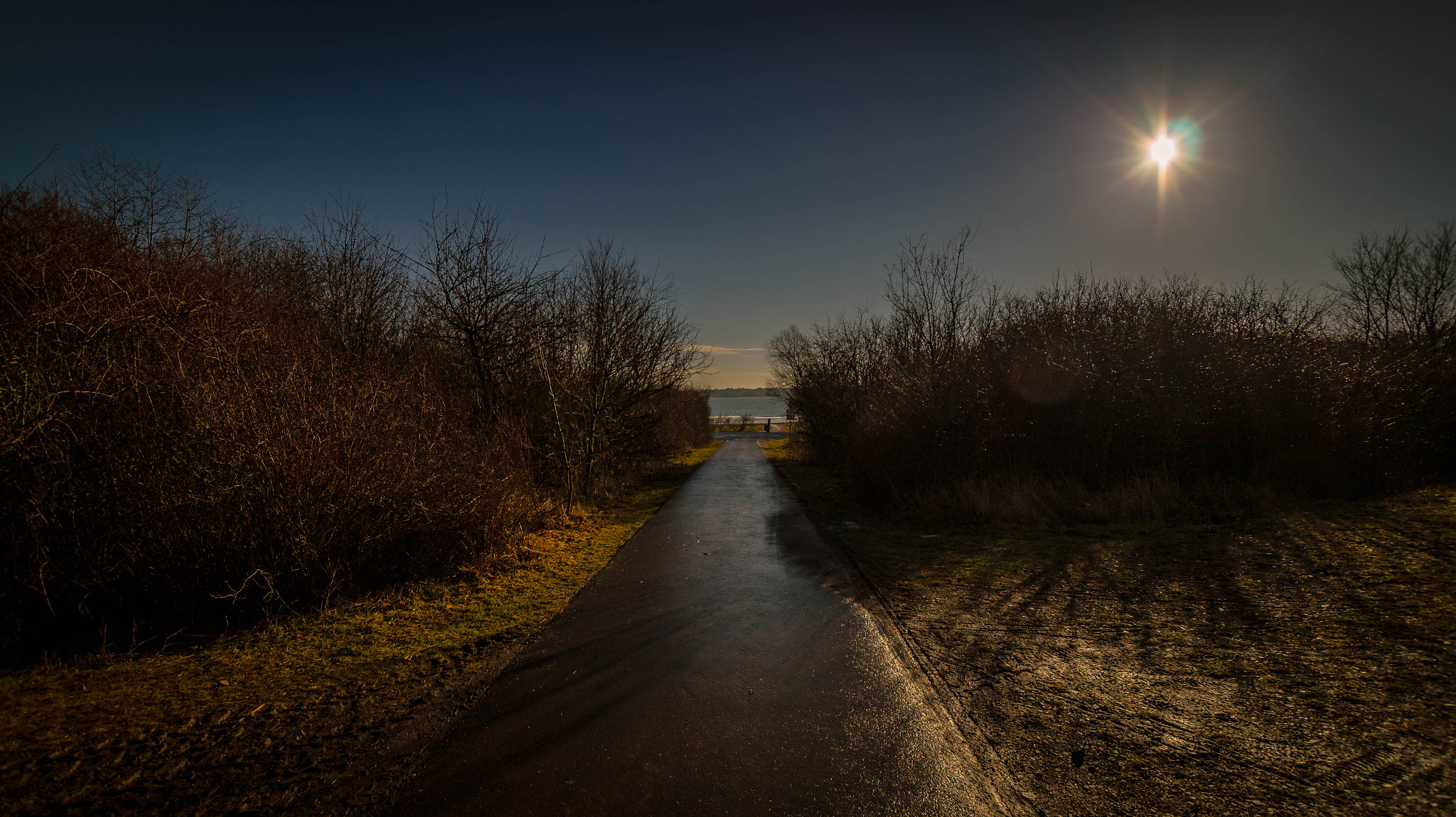 Sony SLT-A58 + Sigma 10-20mm F3.5 EX DC HSM sample photo. Beach path photography