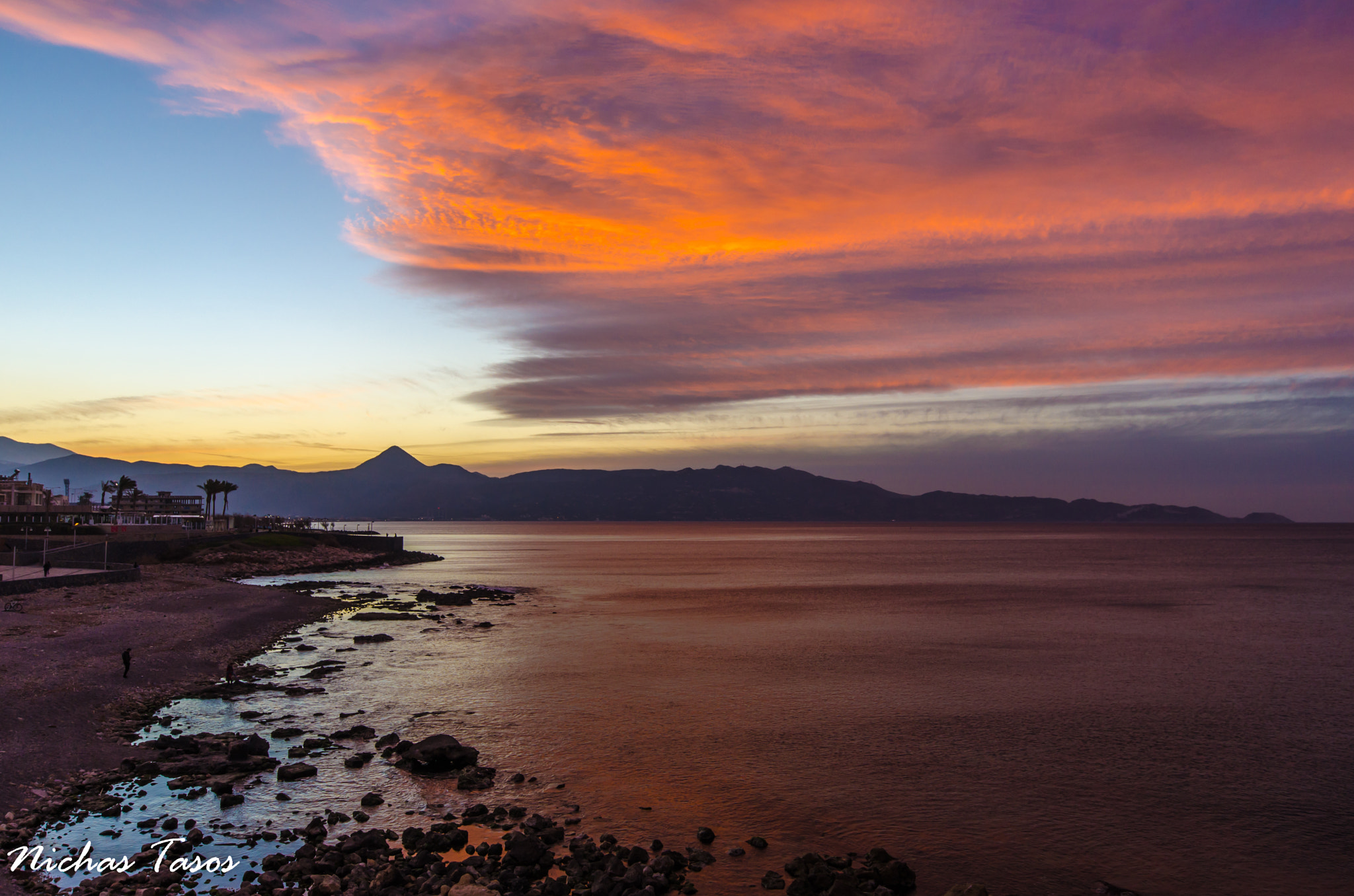 Sigma 10-20mm F4-5.6 EX DC HSM sample photo. Red sunrise photography