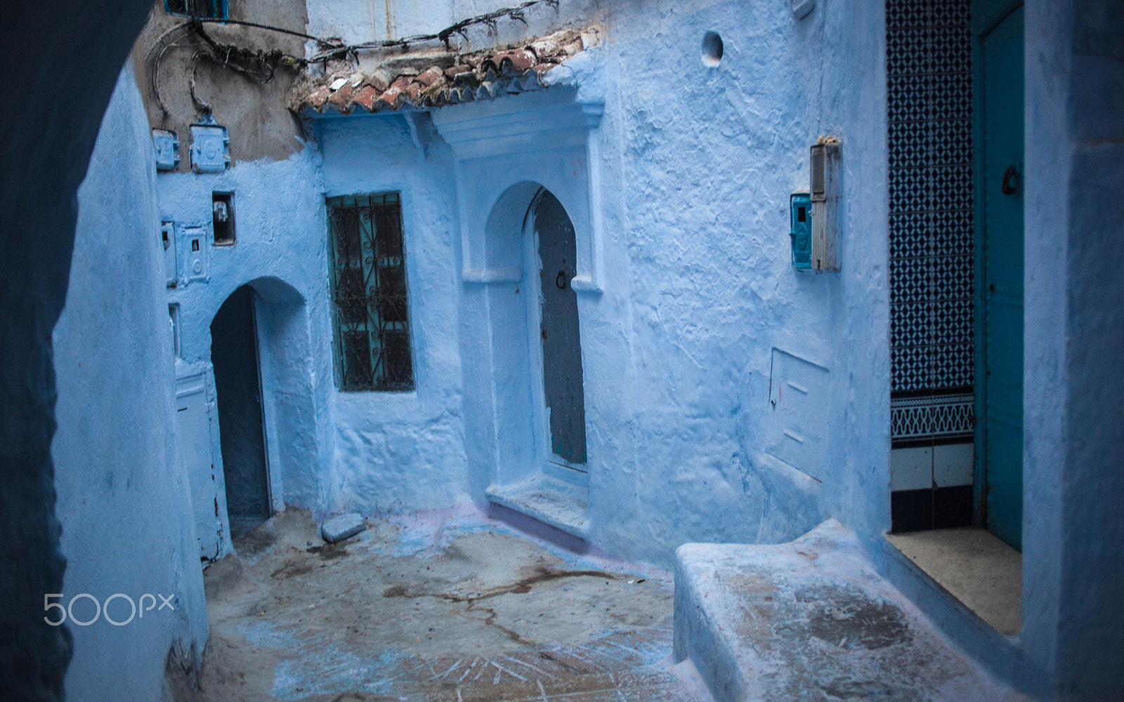 Canon EOS 5D Mark II + Canon EF 35mm F2 sample photo. Chefchaouen photography