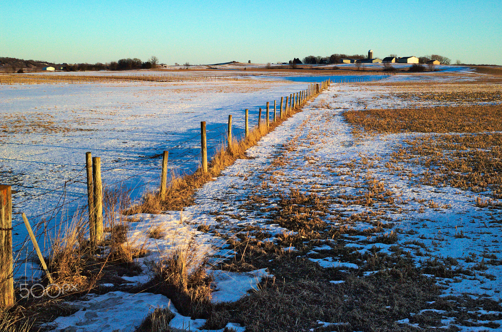 Nikon D50 sample photo. A long fence photography