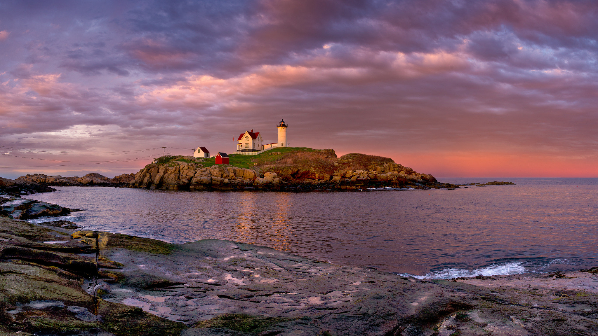 Sony Alpha DSLR-A850 sample photo. Nubble light at sunset photography