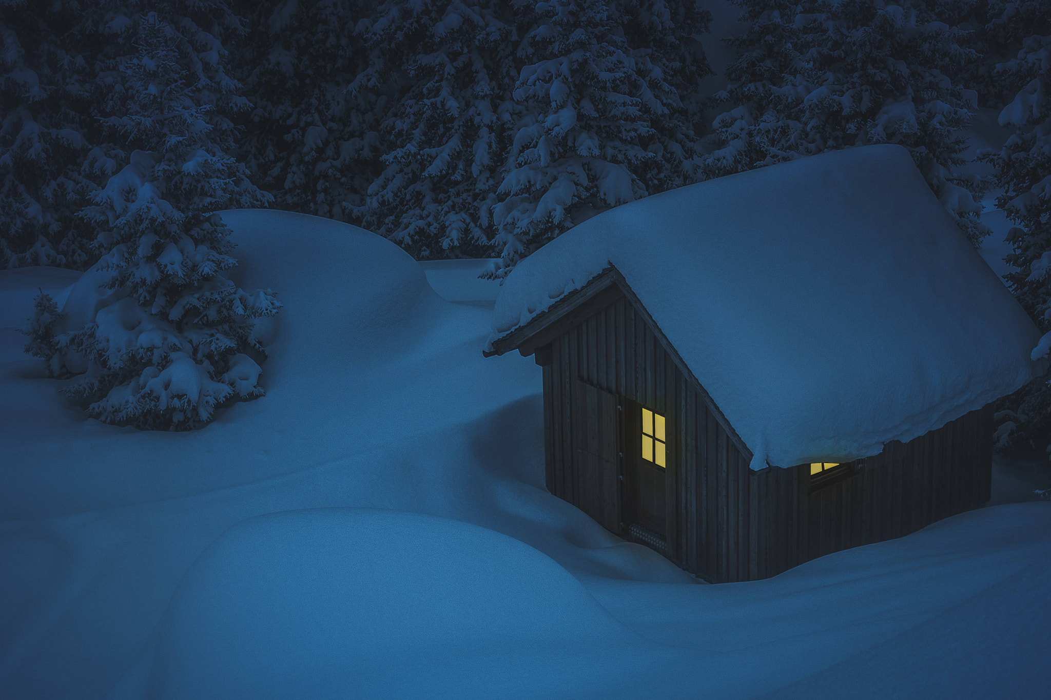 Canon EOS 60D + Sigma 18-35mm f/1.8 DC HSM sample photo. Montafon nights photography