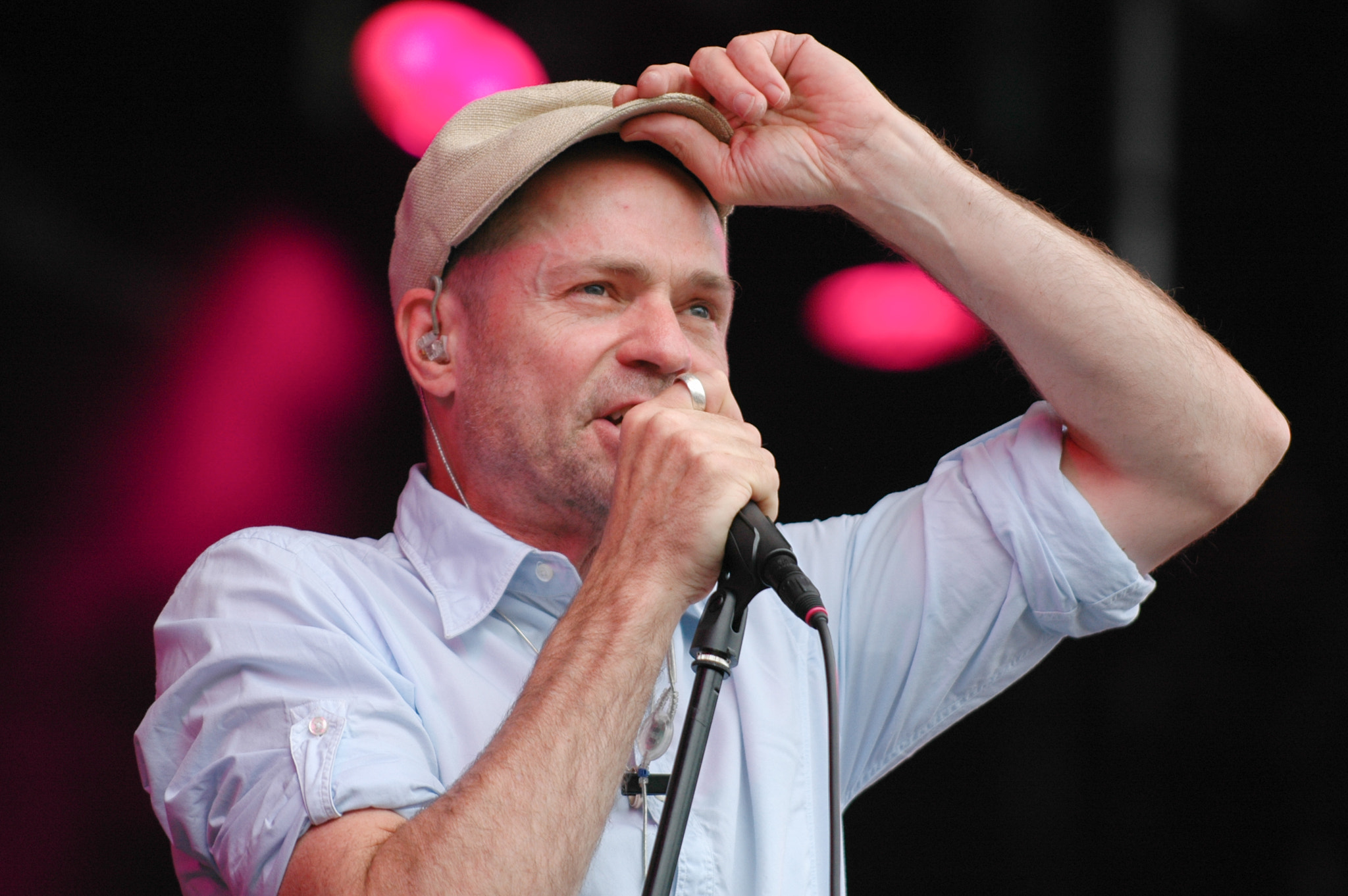 Nikon D70s sample photo. The tragically hip bospop photography