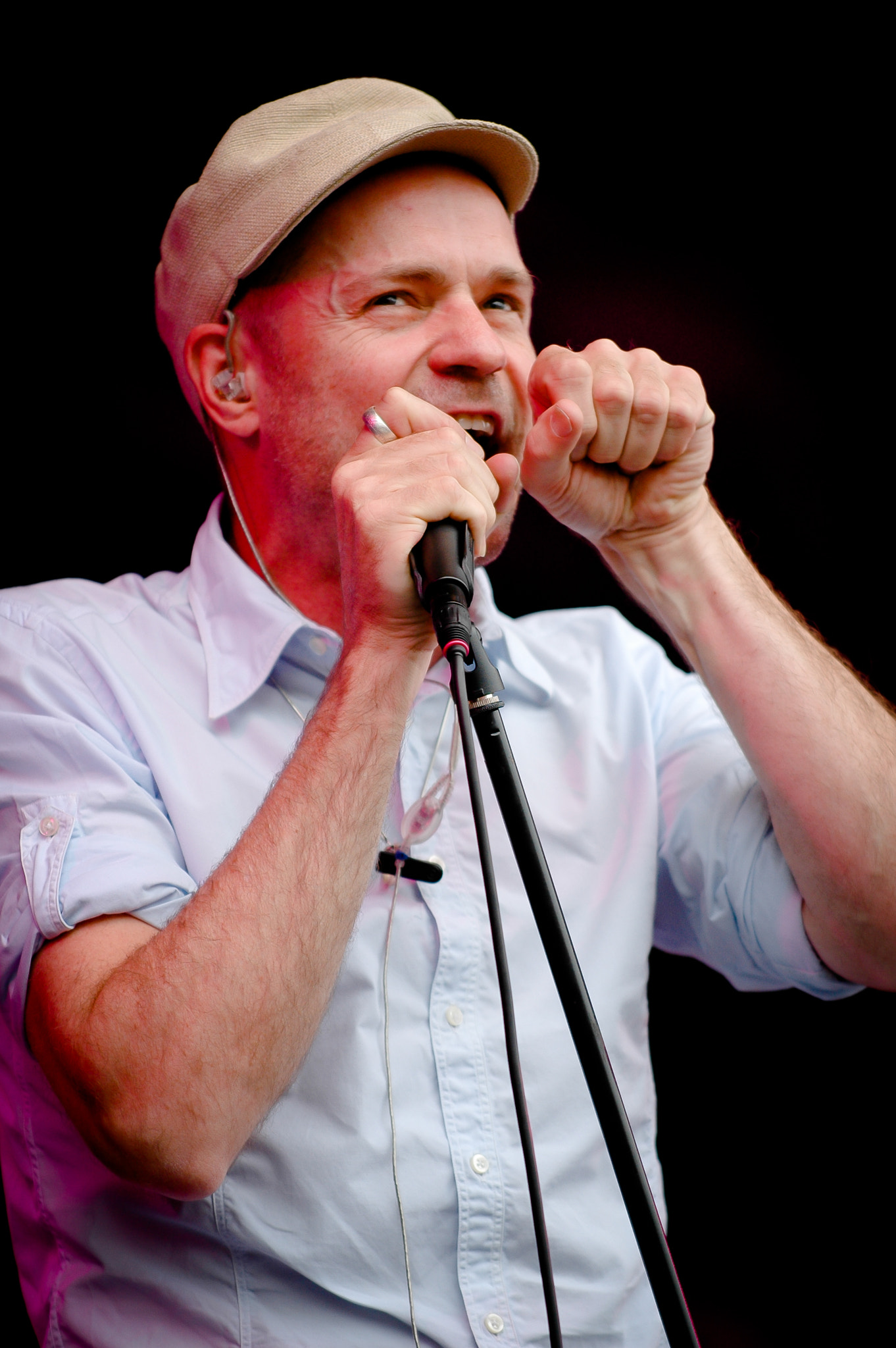 Nikon D70s sample photo. The tragically hip bospop photography