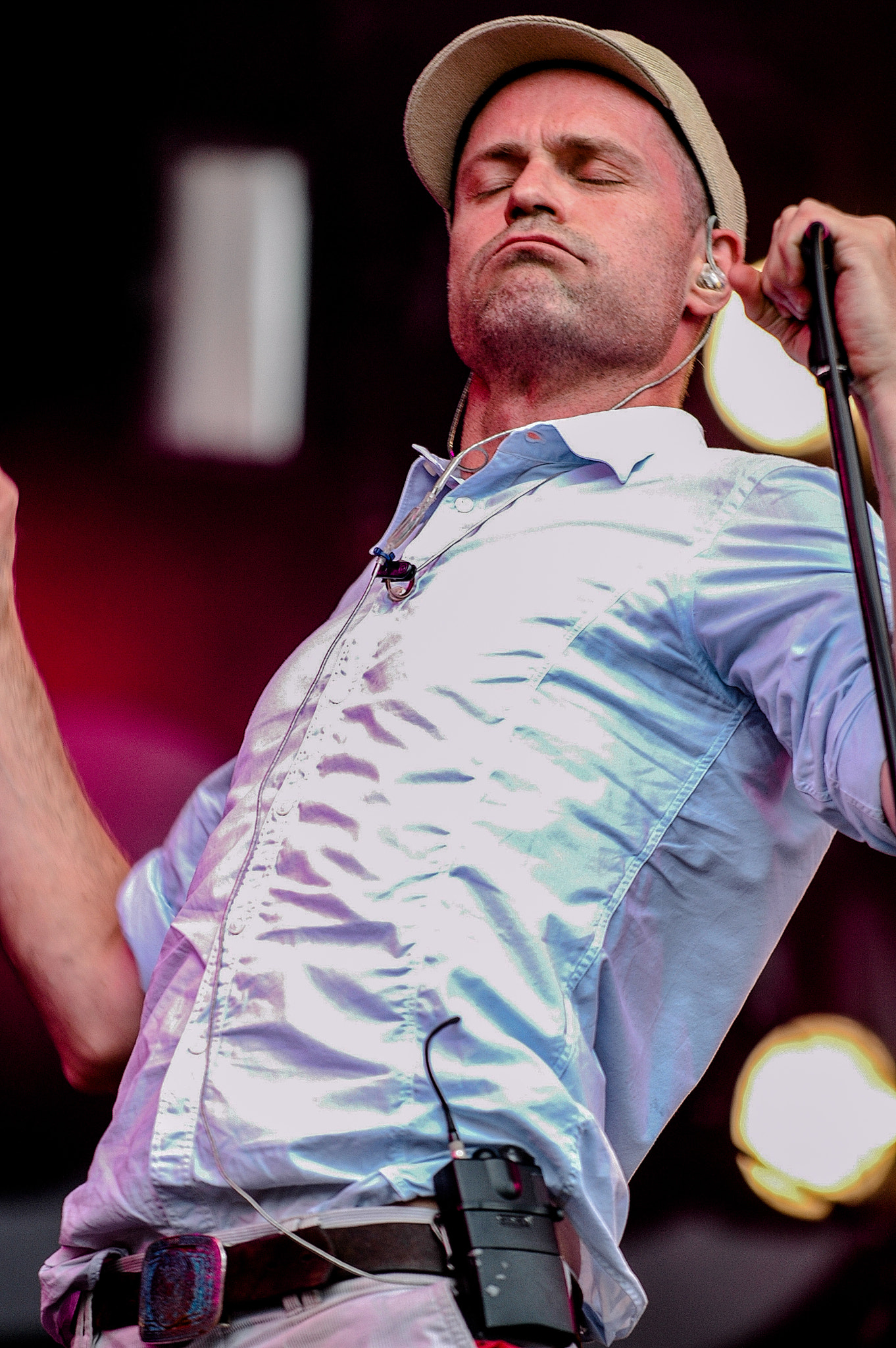 Nikon D70s sample photo. The tragically hip bospop photography