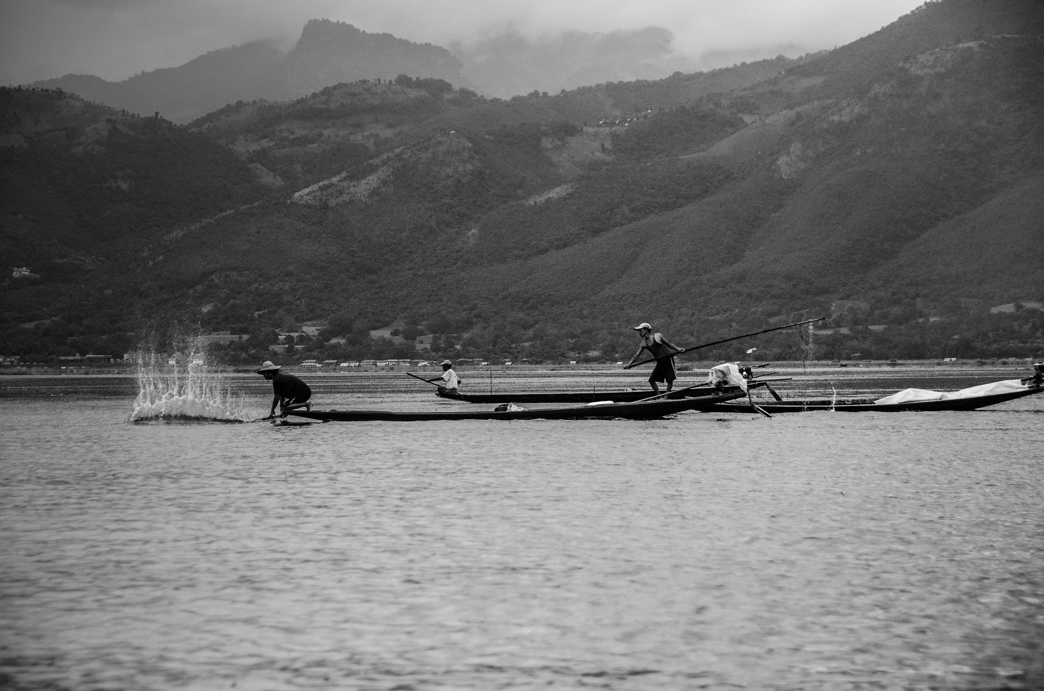 Sigma 18-250mm F3.5-6.3 DC Macro OS HSM sample photo. Lotus people photography