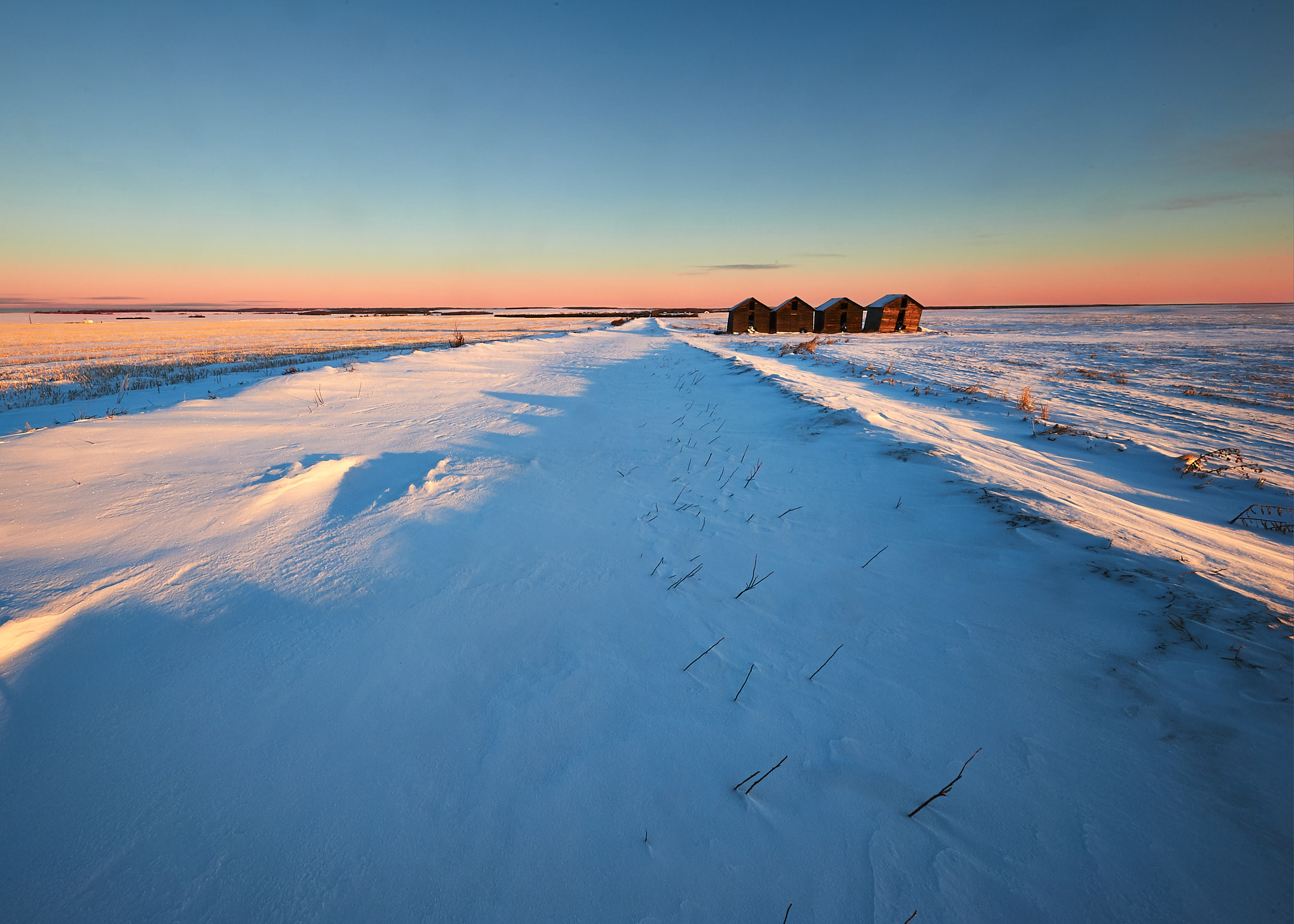 Nikon AF-S Nikkor 16-35mm F4G ED VR sample photo. Prairie sunrise photography
