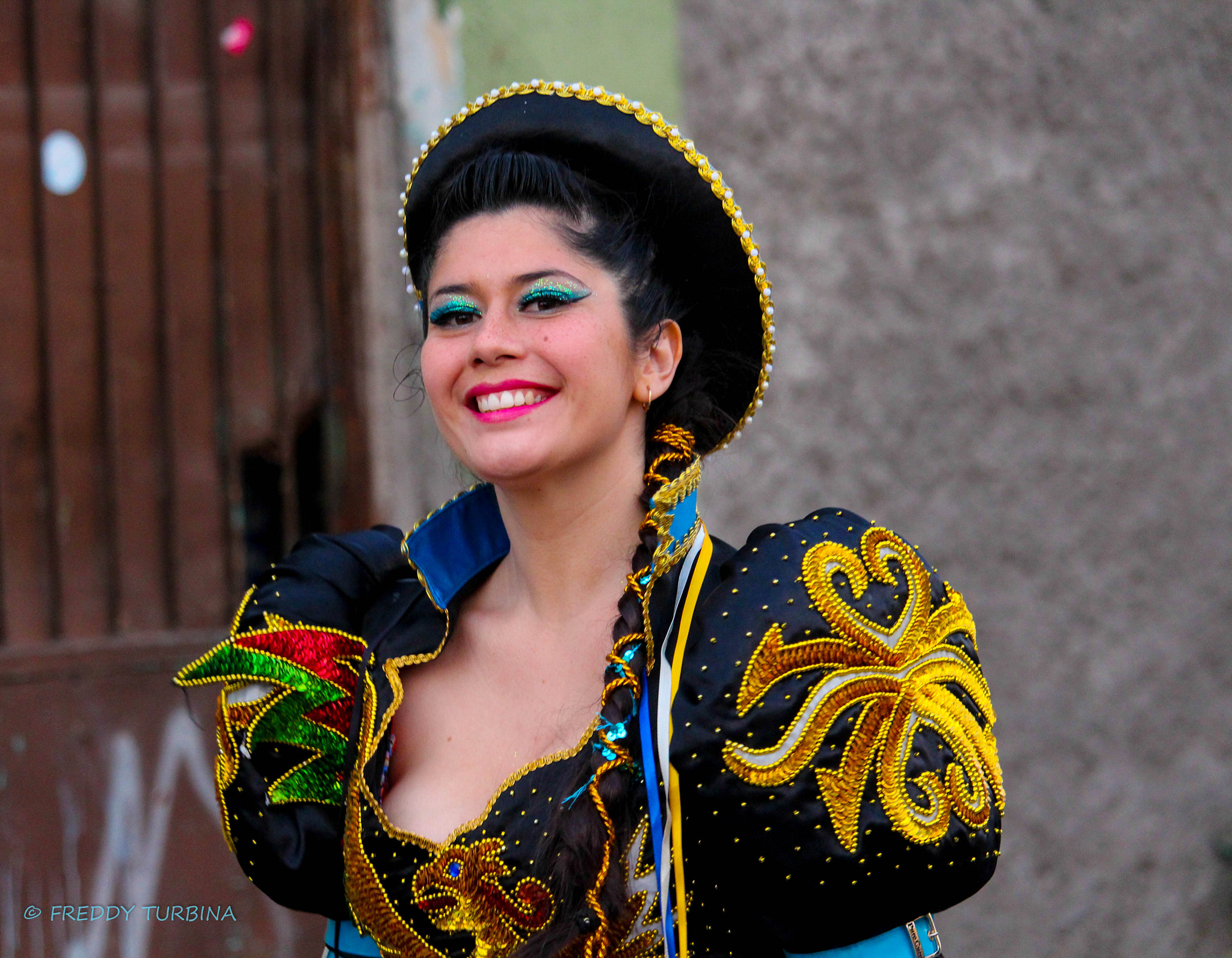 Canon EF-S 55-250mm F4-5.6 IS STM sample photo. Pasacalle photography