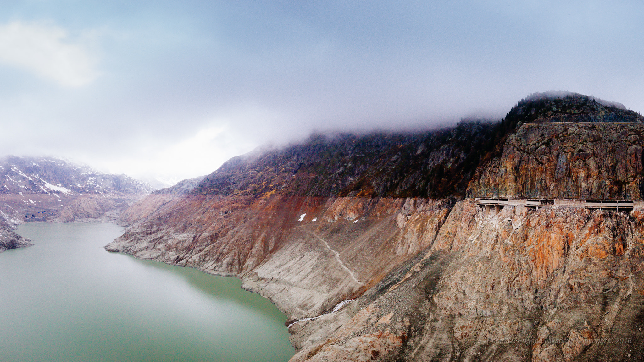 Leica Tri-Elmar-M 16-18-21mm F4 ASPH sample photo. Emosson dam, switzerland photography