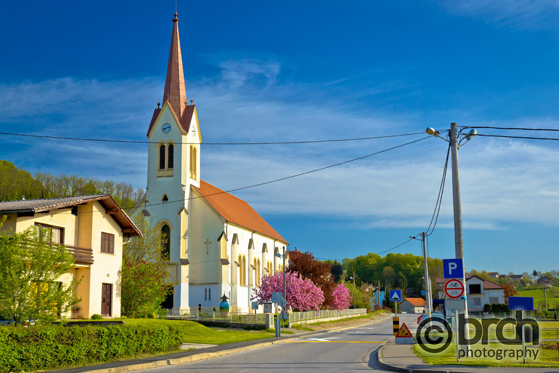 Canon EF 16-35mm F4L IS USM sample photo. Luka village near zapresic view photography