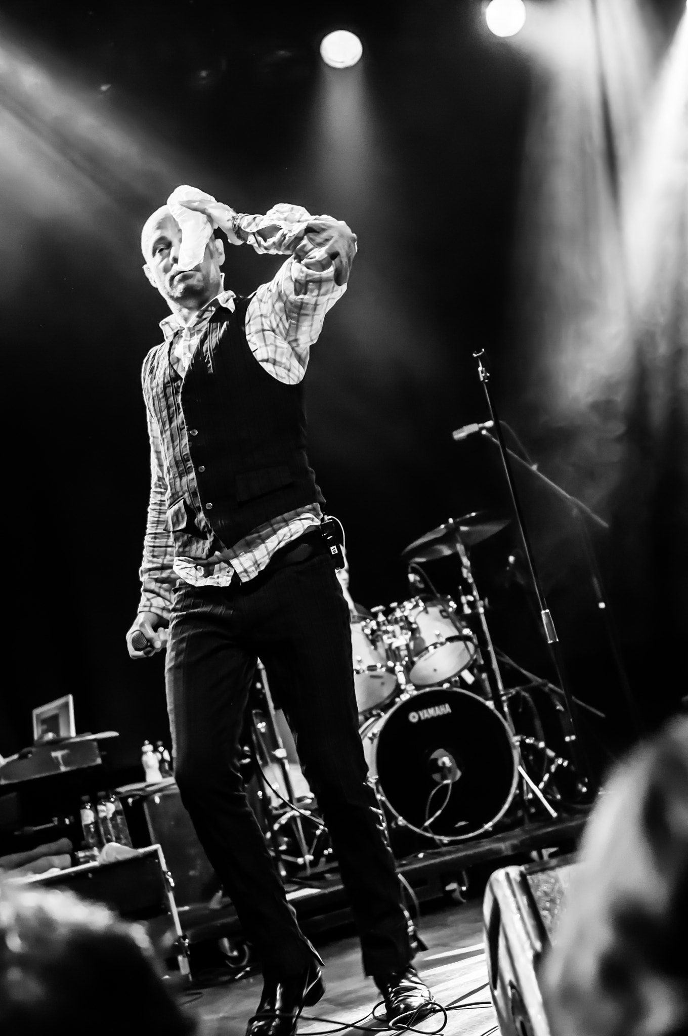 Nikon AF-S Nikkor 24-70mm F2.8G ED sample photo. Tragically hip effenaar photography