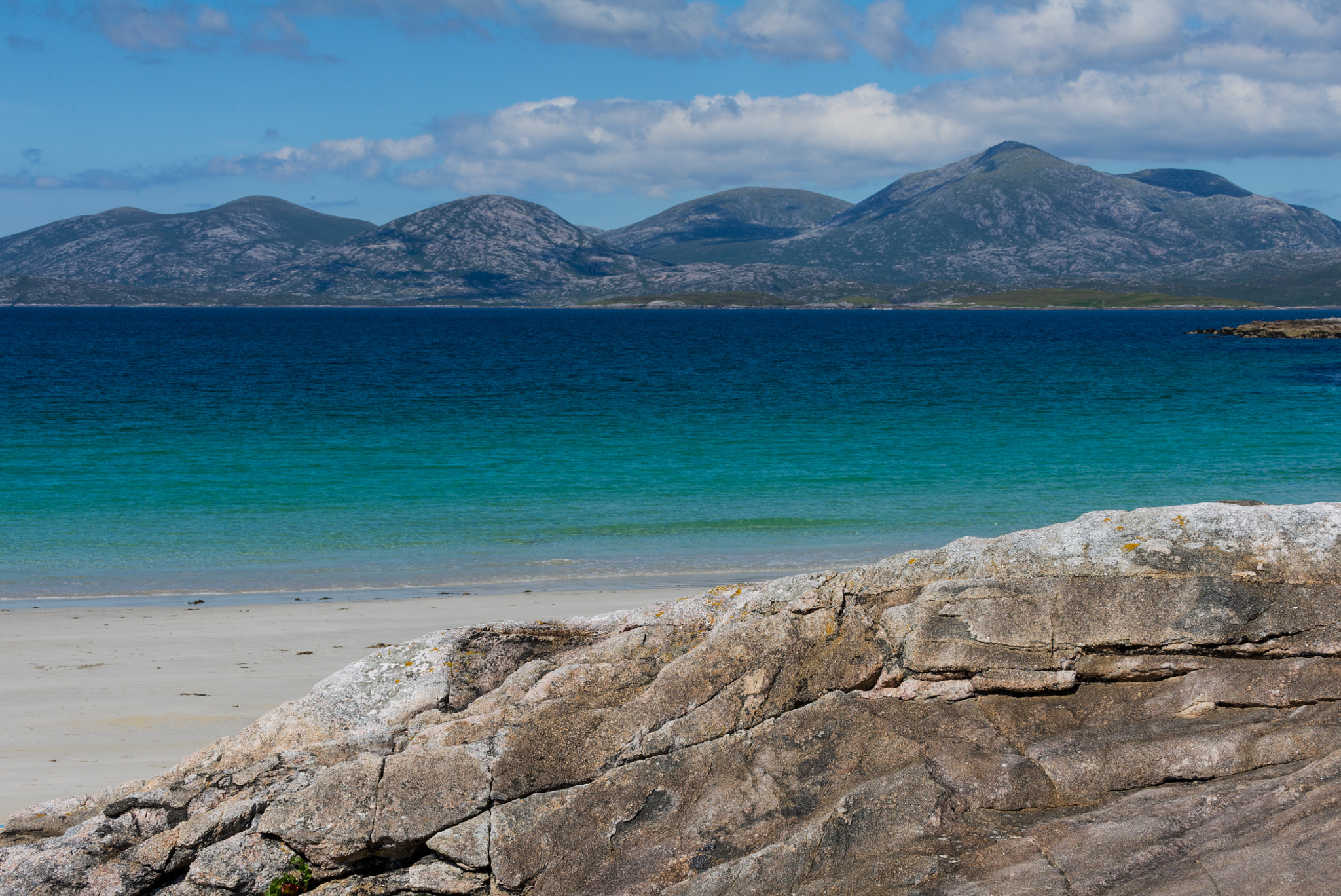 Nikon D3S sample photo. Sunny white sandy beach, luskentyre, isle of harris, hebrides, s photography